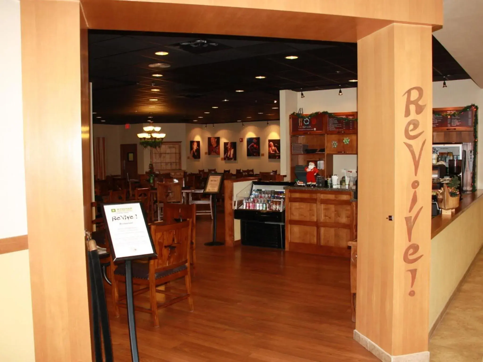 Restaurant/places to eat in Wyndham Garden Hotel Austin Restaurant/places to eat in Wyndham Garden Hotel Austin