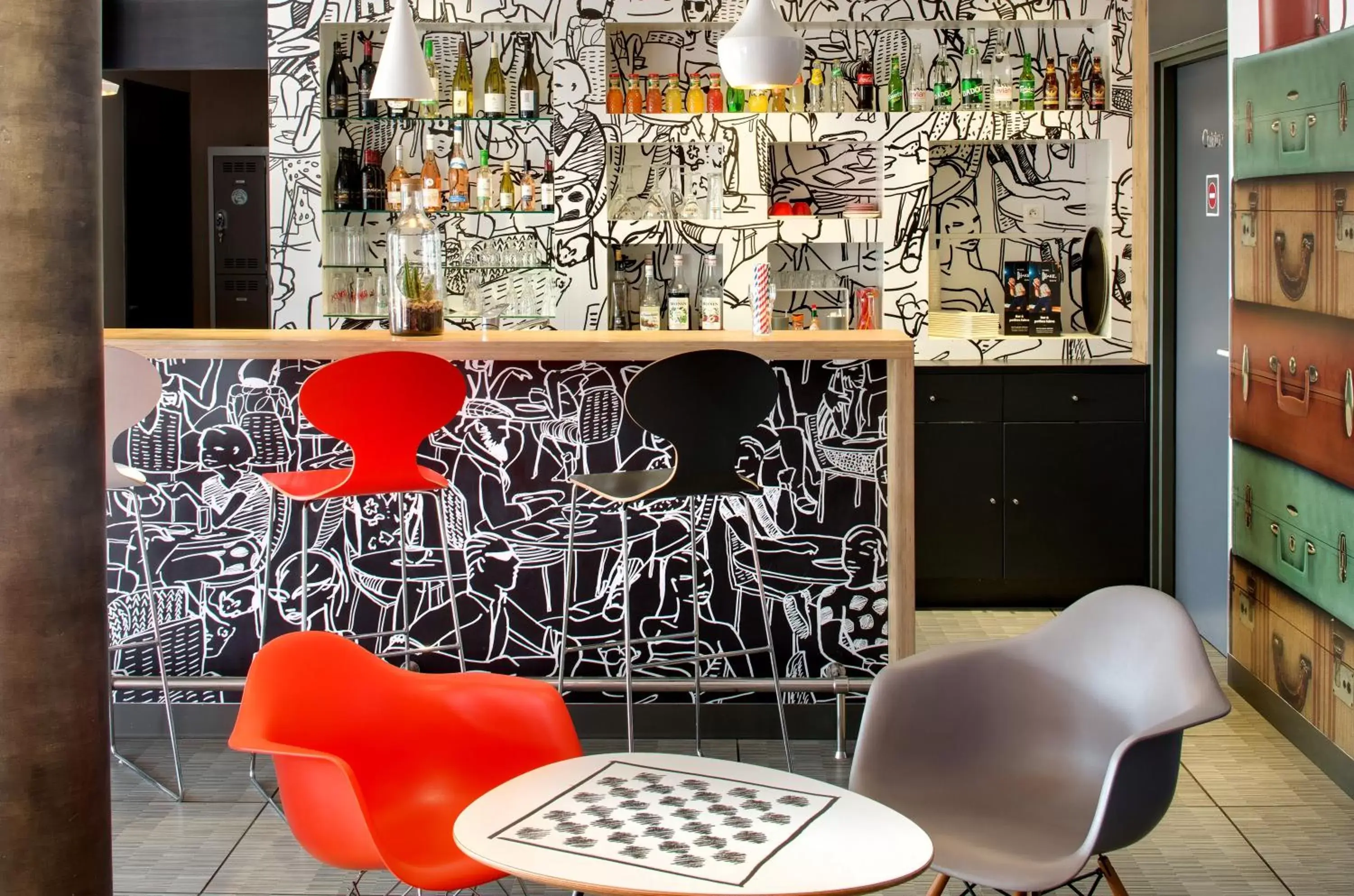 Lounge or bar in ibis Clermont Ferrand Nord Riom Lounge or bar in ibis Clermont Ferrand Nord Riom