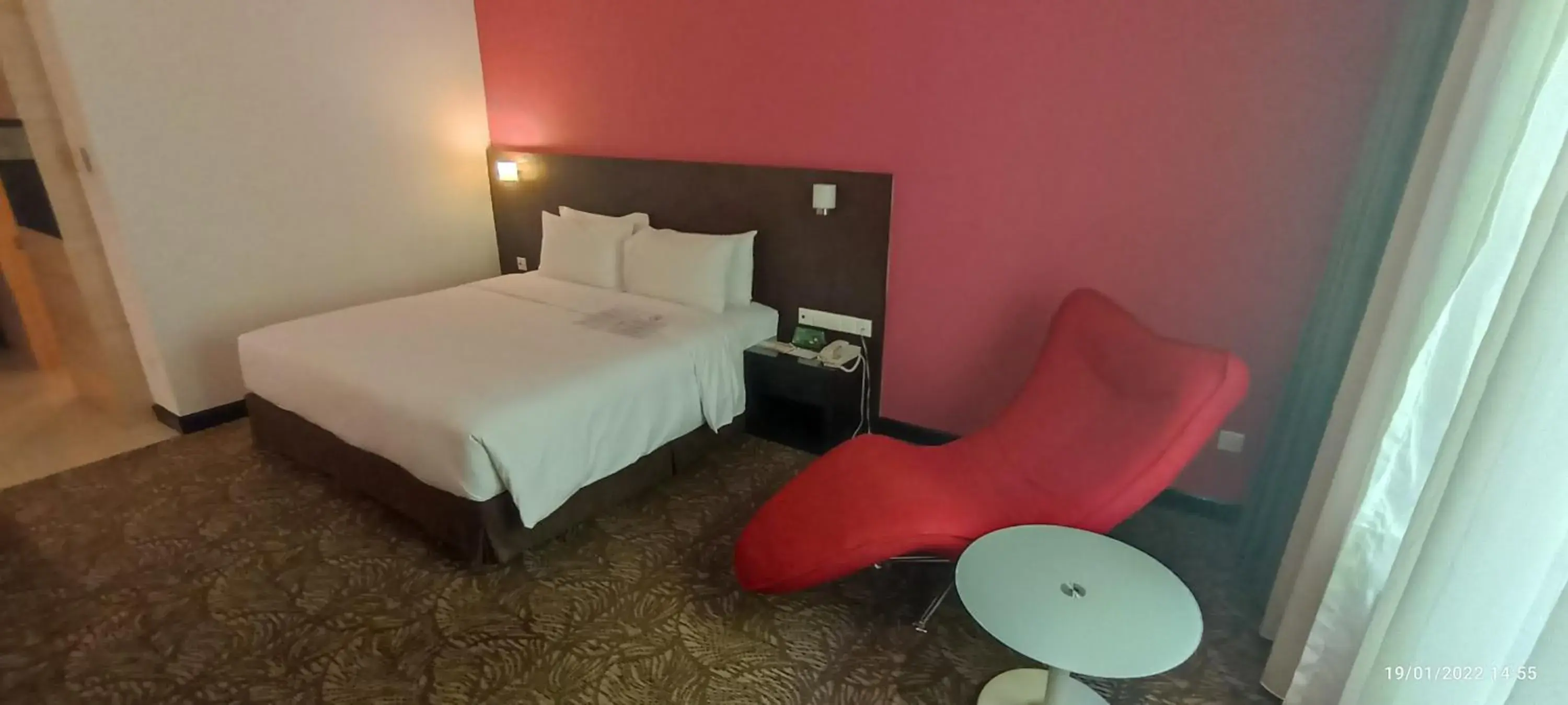 Bed in The Klagan Hotel