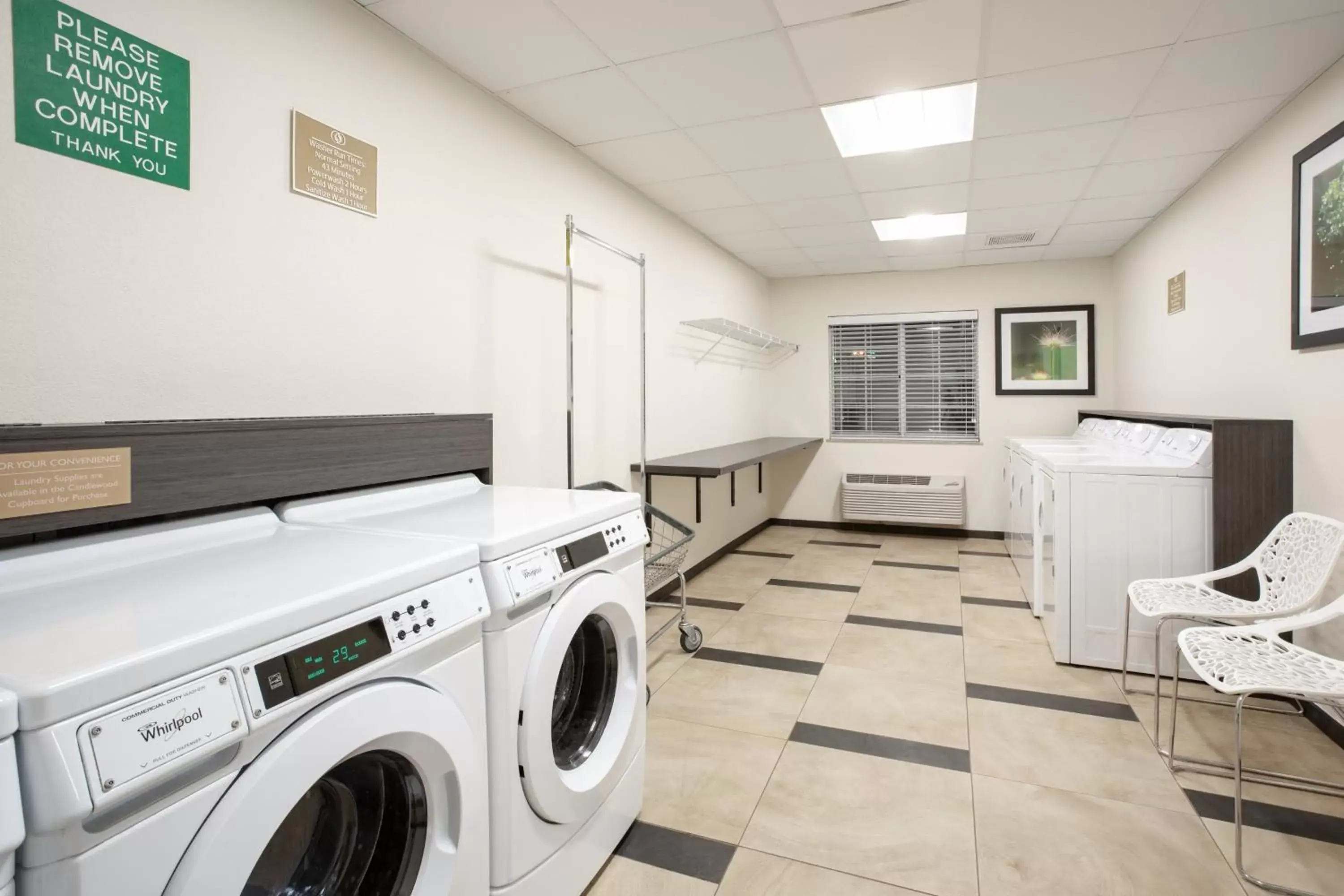 Other, Kitchen/Kitchenette in Candlewood Suites Cheyenne, an IHG Hotel