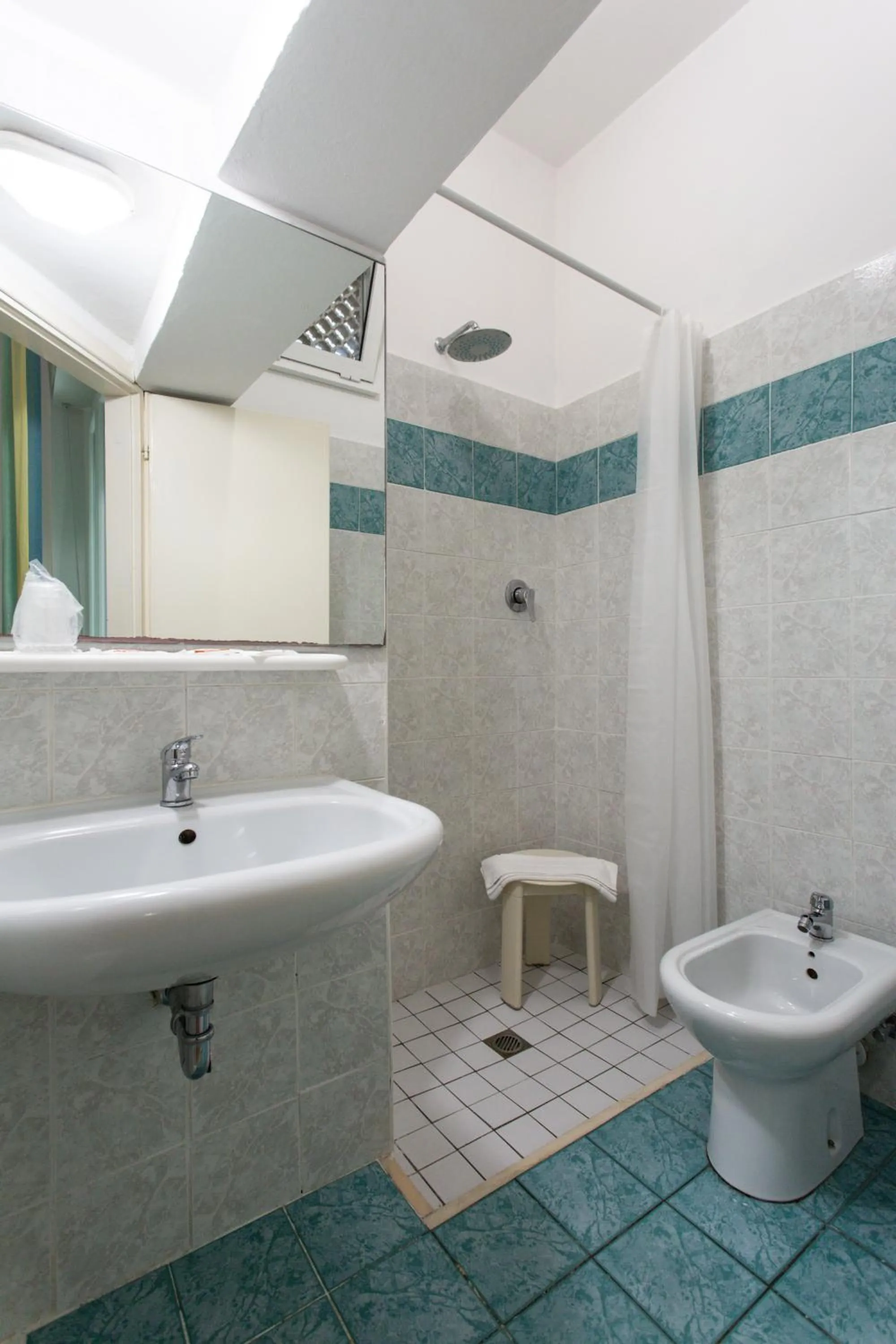 Shower in Hotel Cimarosa