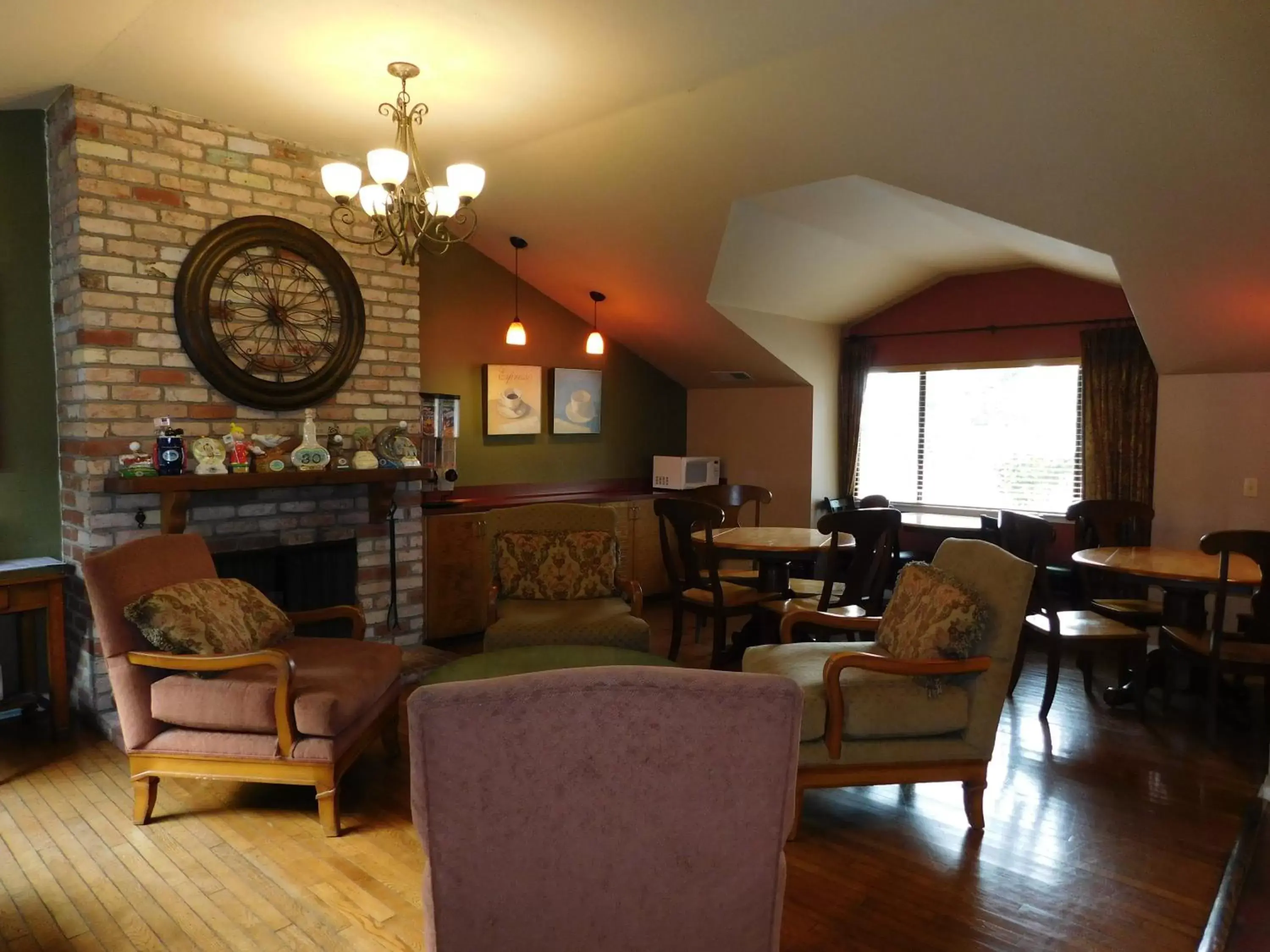 Lobby or reception in Pacific Gardens Inn Lobby or reception in Pacific Gardens Inn