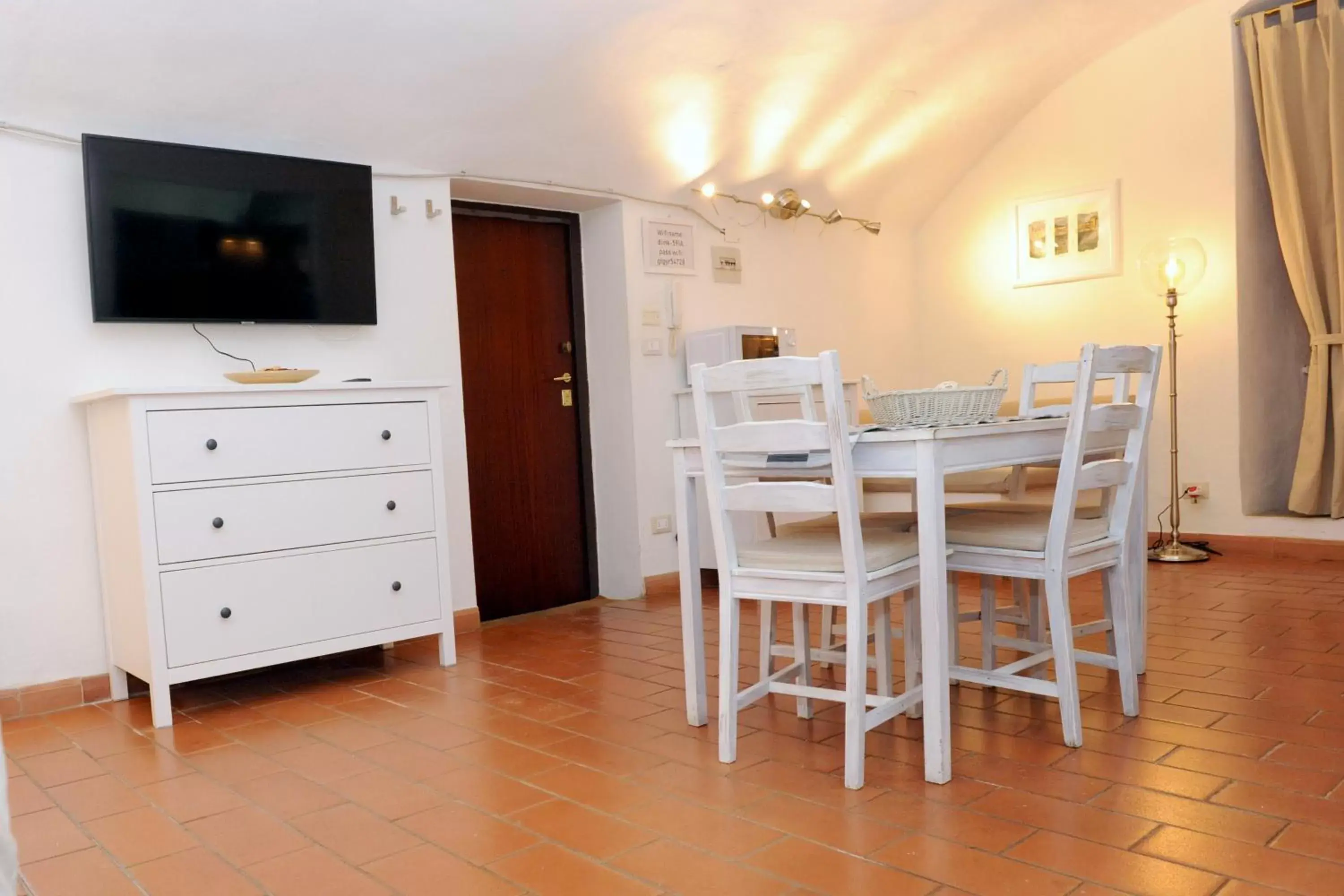 Dining Area in Pontevecchio Relais