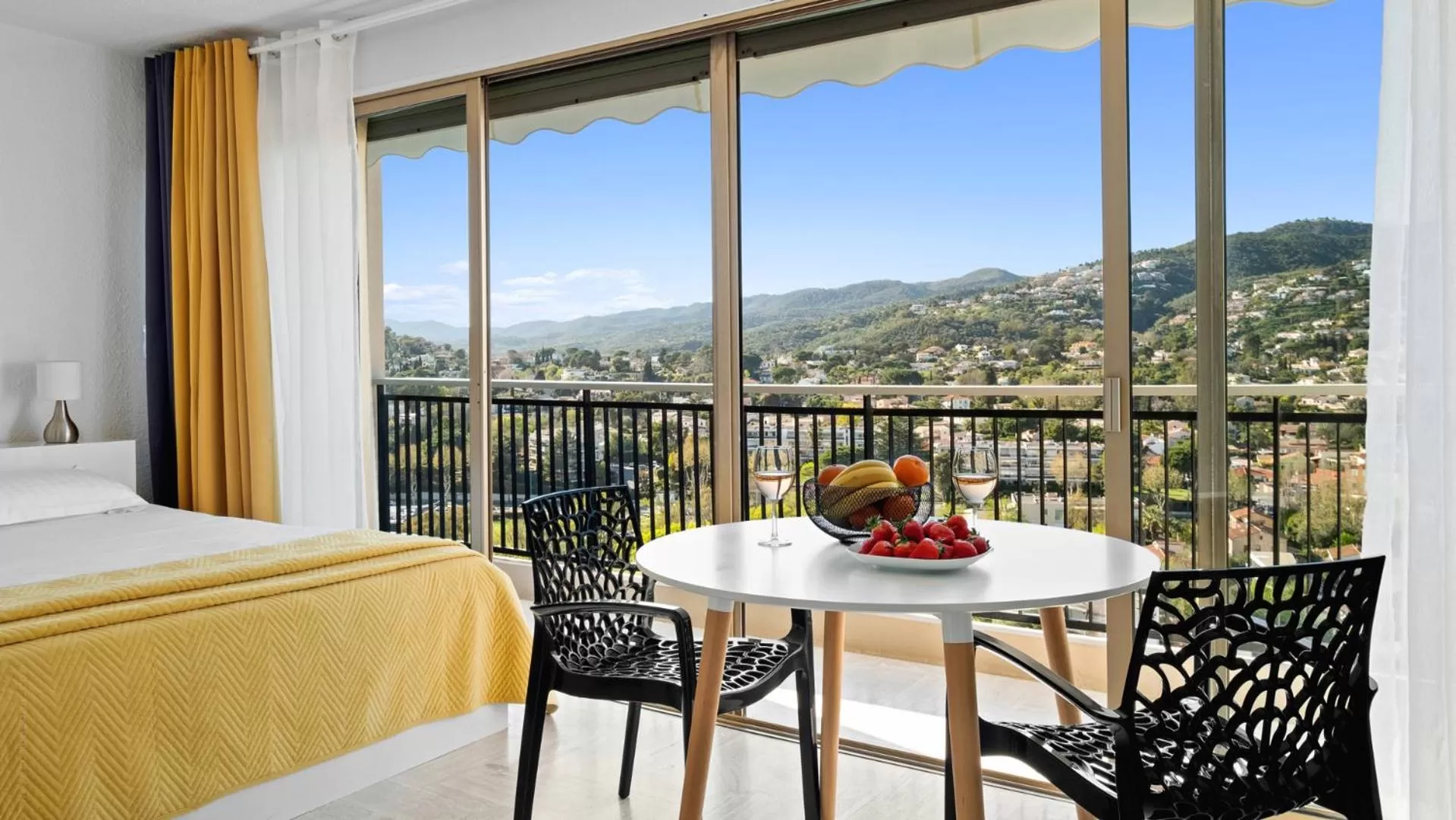 Cannes Marina Appart Hotel Mandelieu