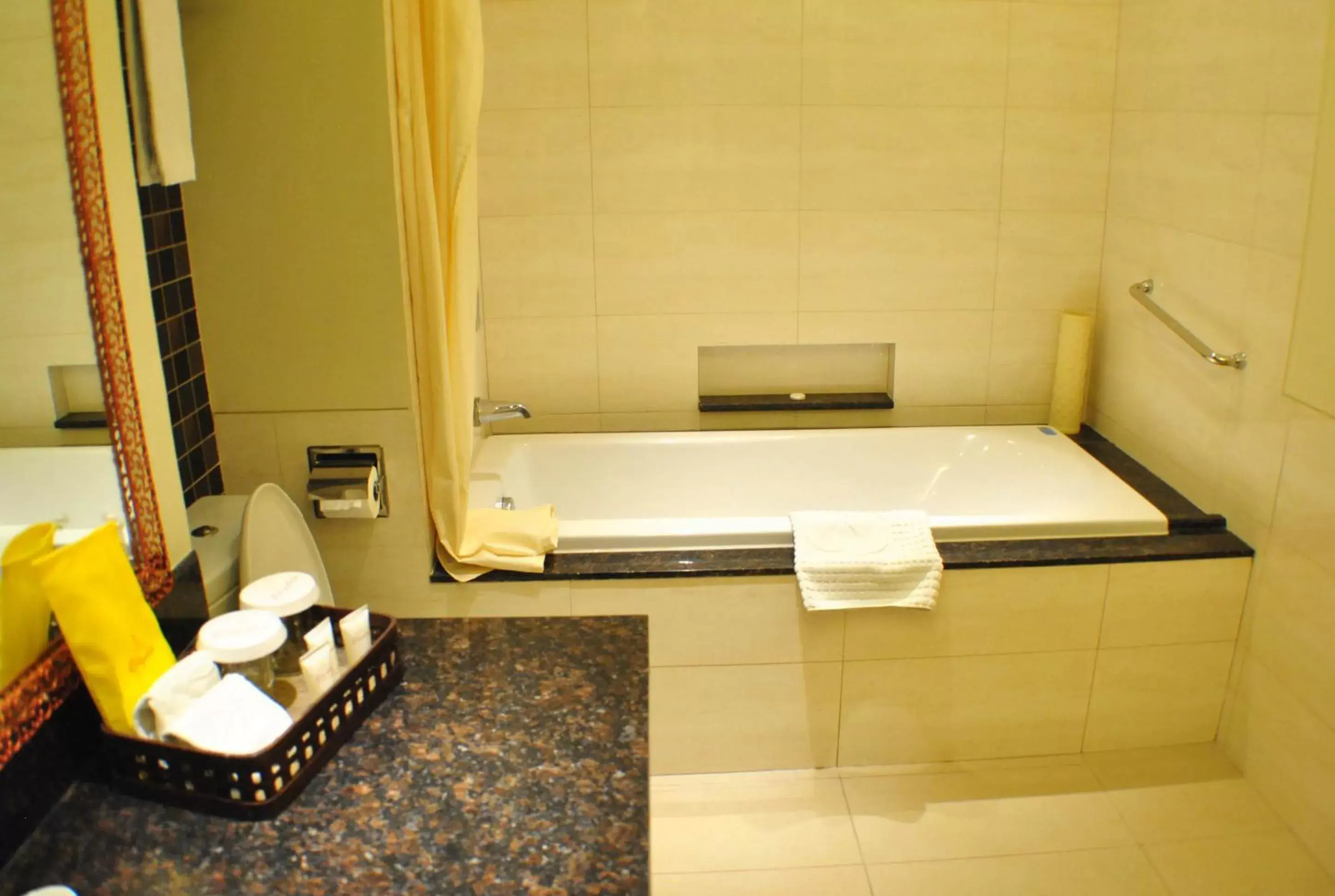 Bathroom in Hotel Elizabeth Cebu