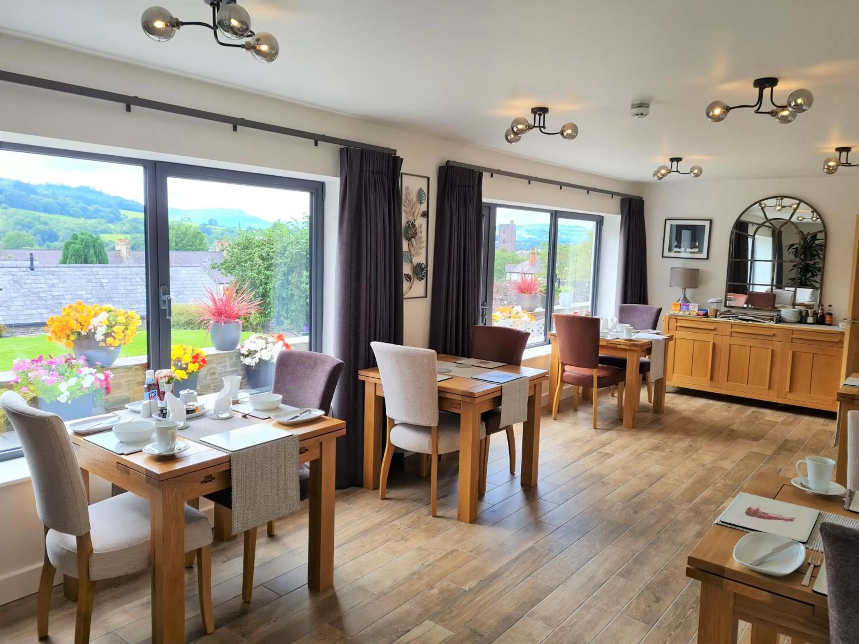 Breakfast, Restaurant/Places to Eat in Camden Lodge B&B Brecon.