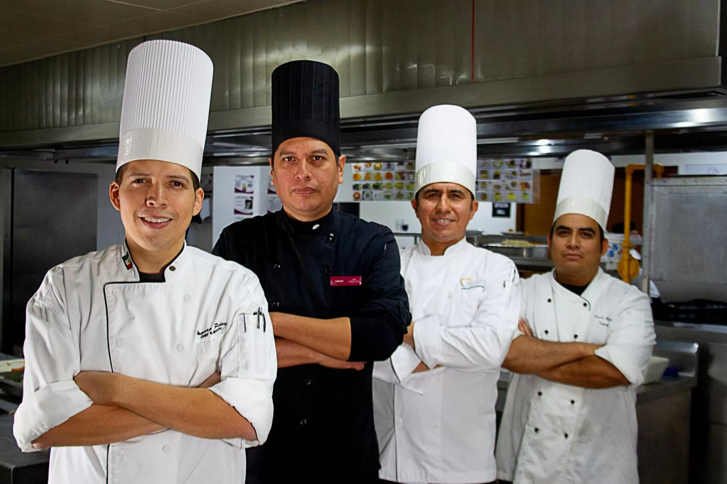 Restaurant/places to eat, Staff in Crowne Plaza Hotel Monterrey, an IHG Hotel