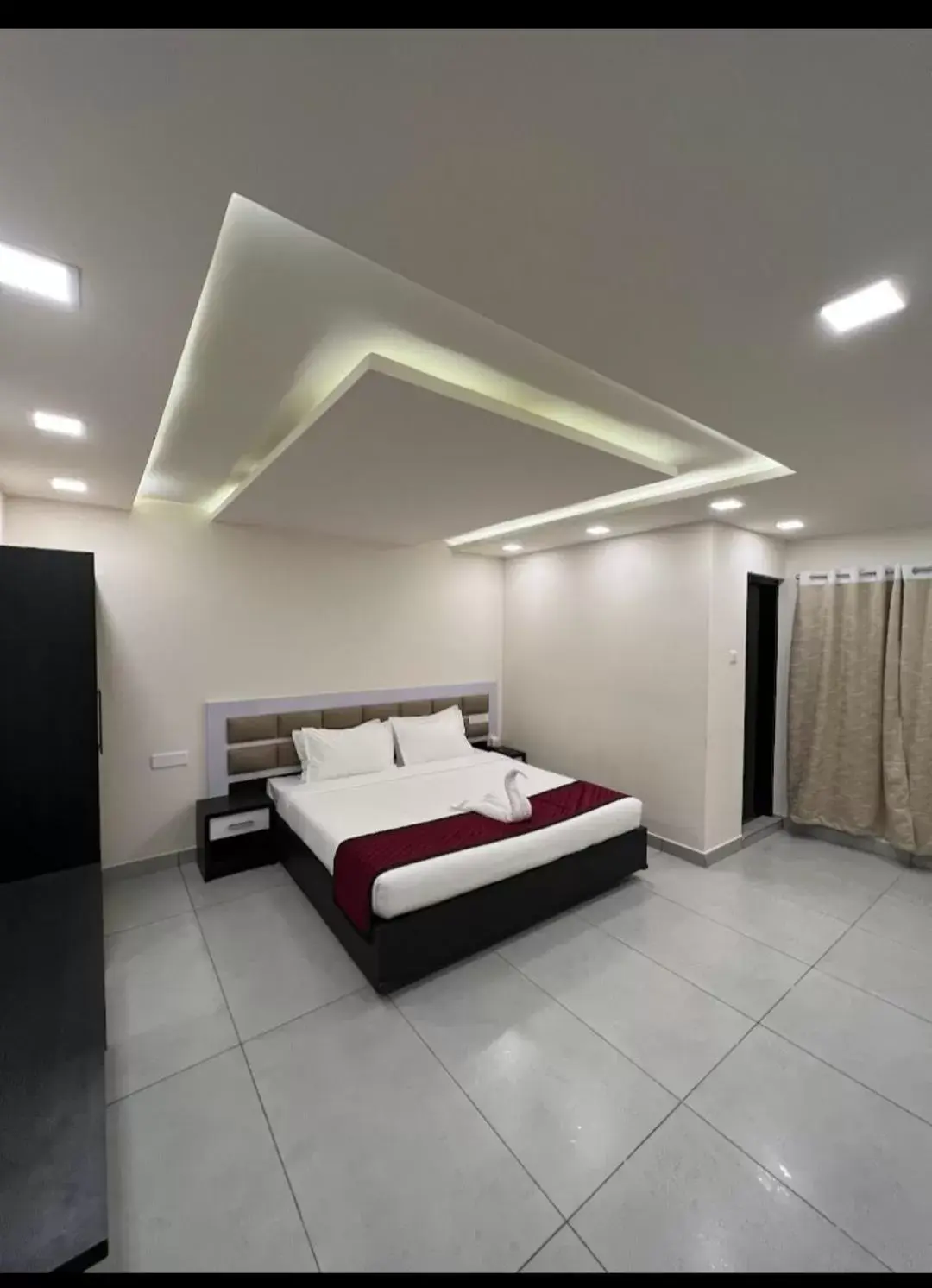 Deluxe Double Room - single occupancy in Clarks Inn Express ,Sirkazhi Deluxe Double Room - single occupancy in Clarks Inn Express ,Sirkazhi