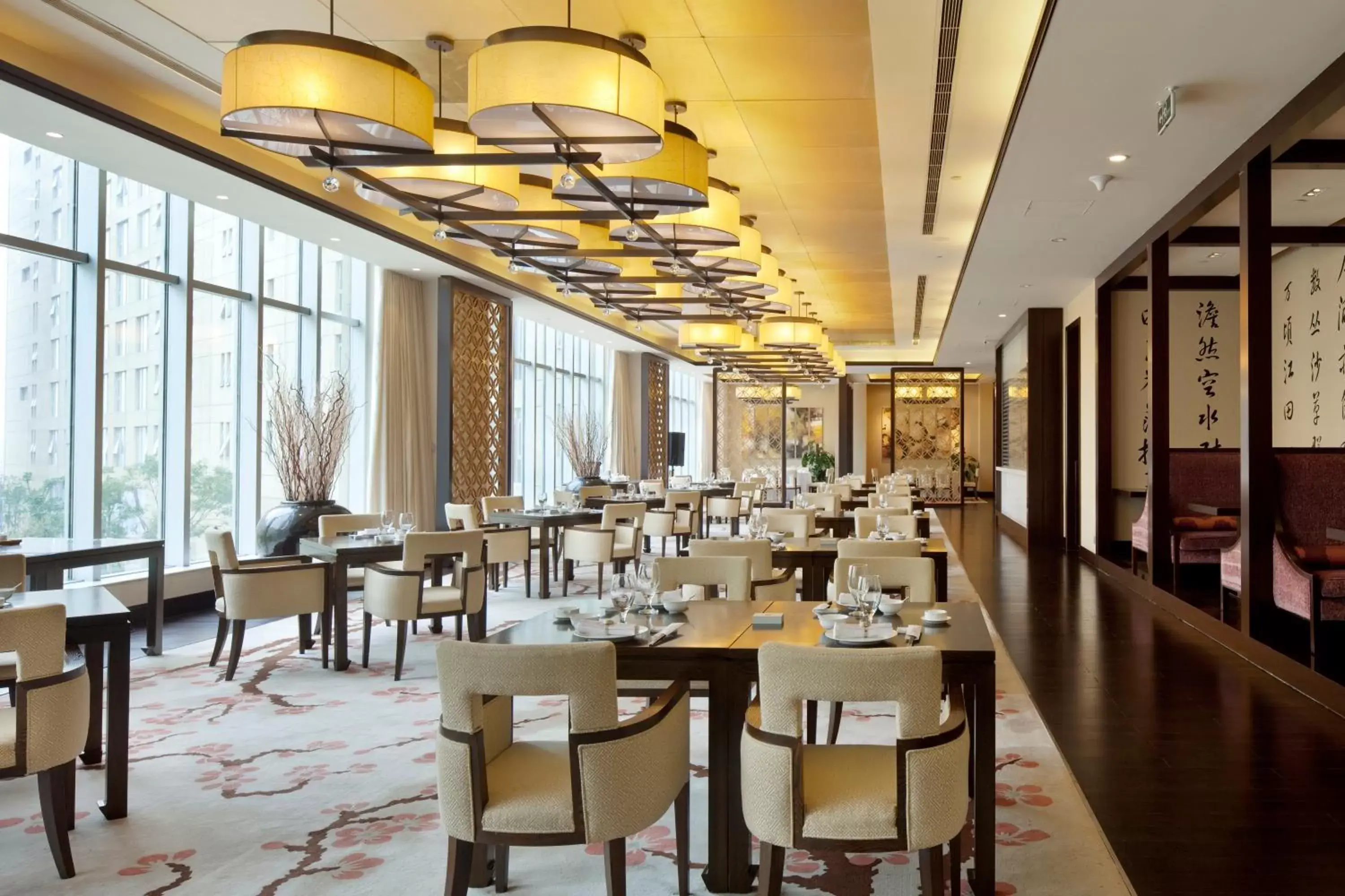 Restaurant/Places to Eat in Crowne Plaza Tianjin Binhai, an IHG Hotel