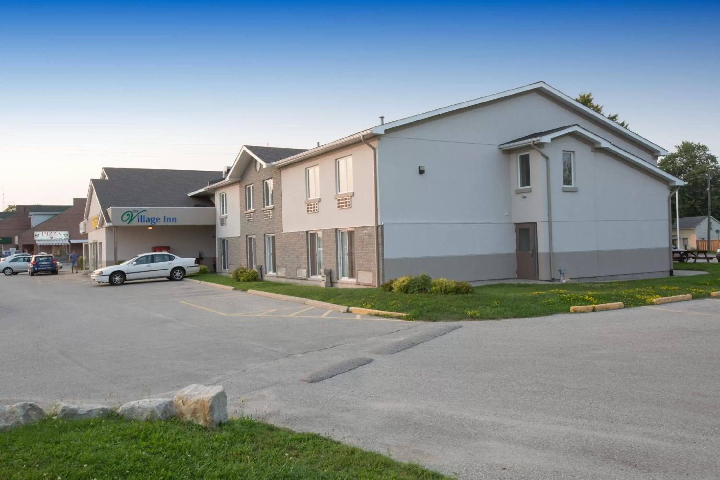 Facade/entrance, Property Building in The Village Inn