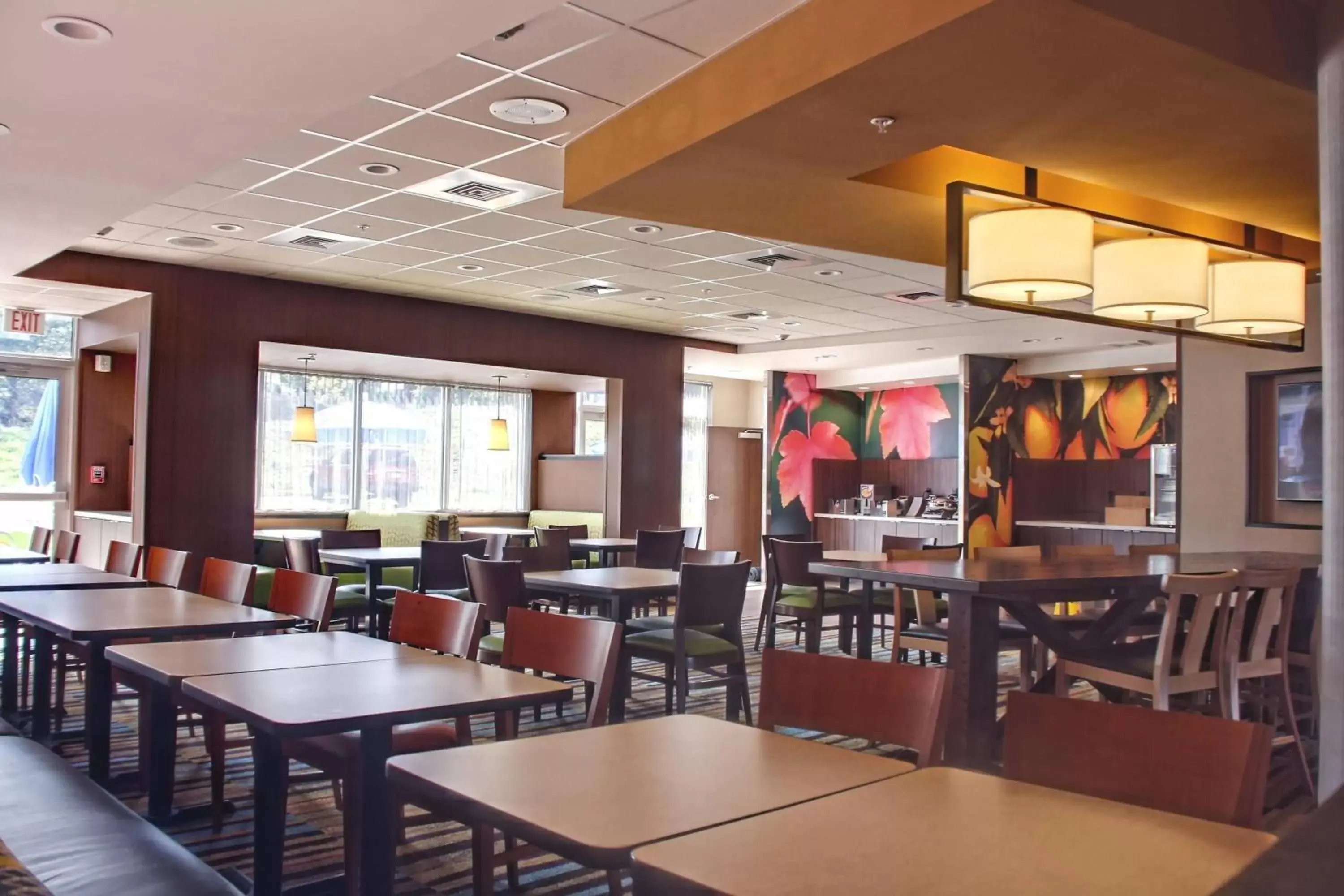 Breakfast, Restaurant/Places to Eat in Fairfield Inn & Suites by Marriott Reading Wyomissing