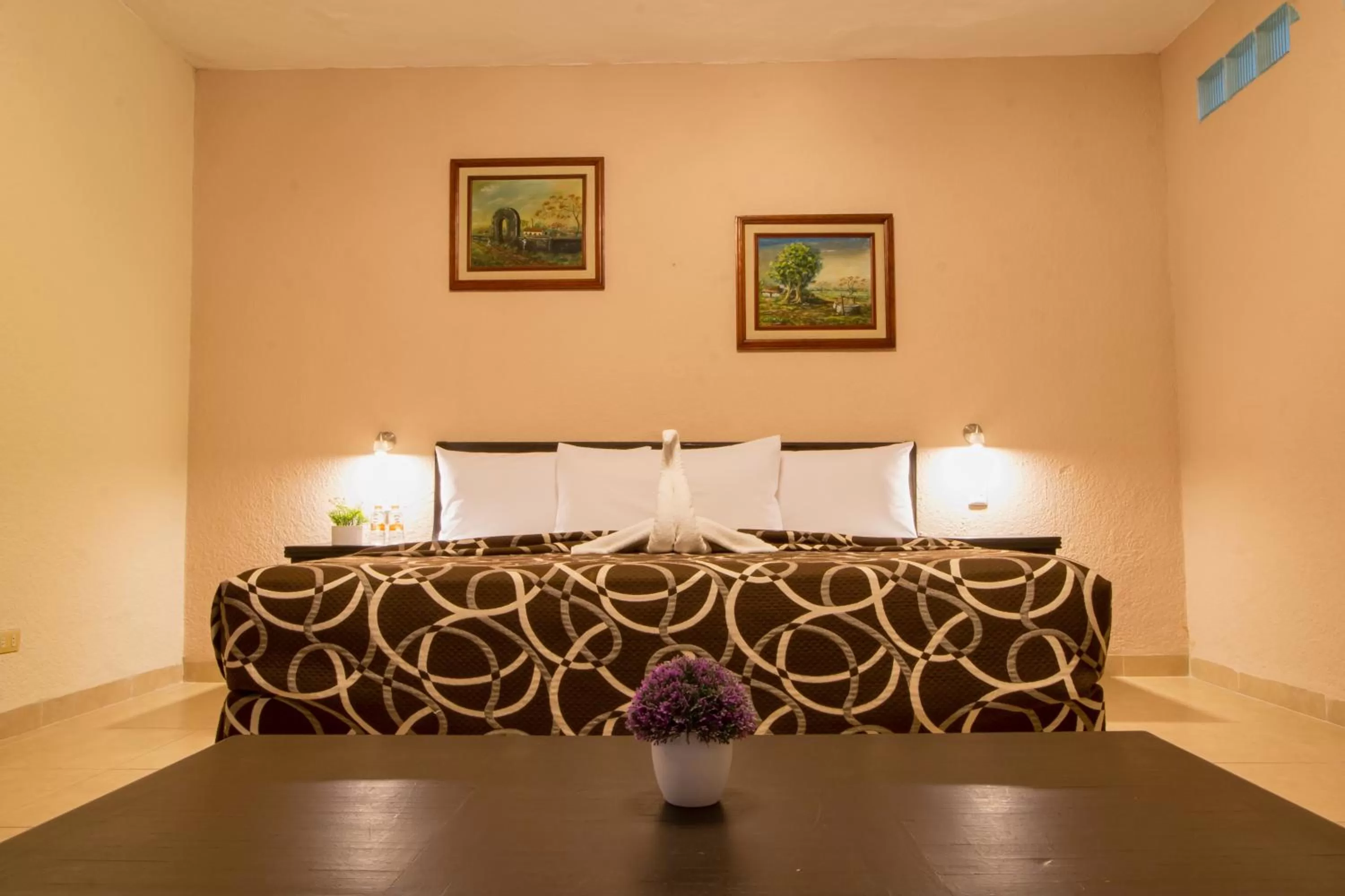 Bed in Hotel Colon Merida