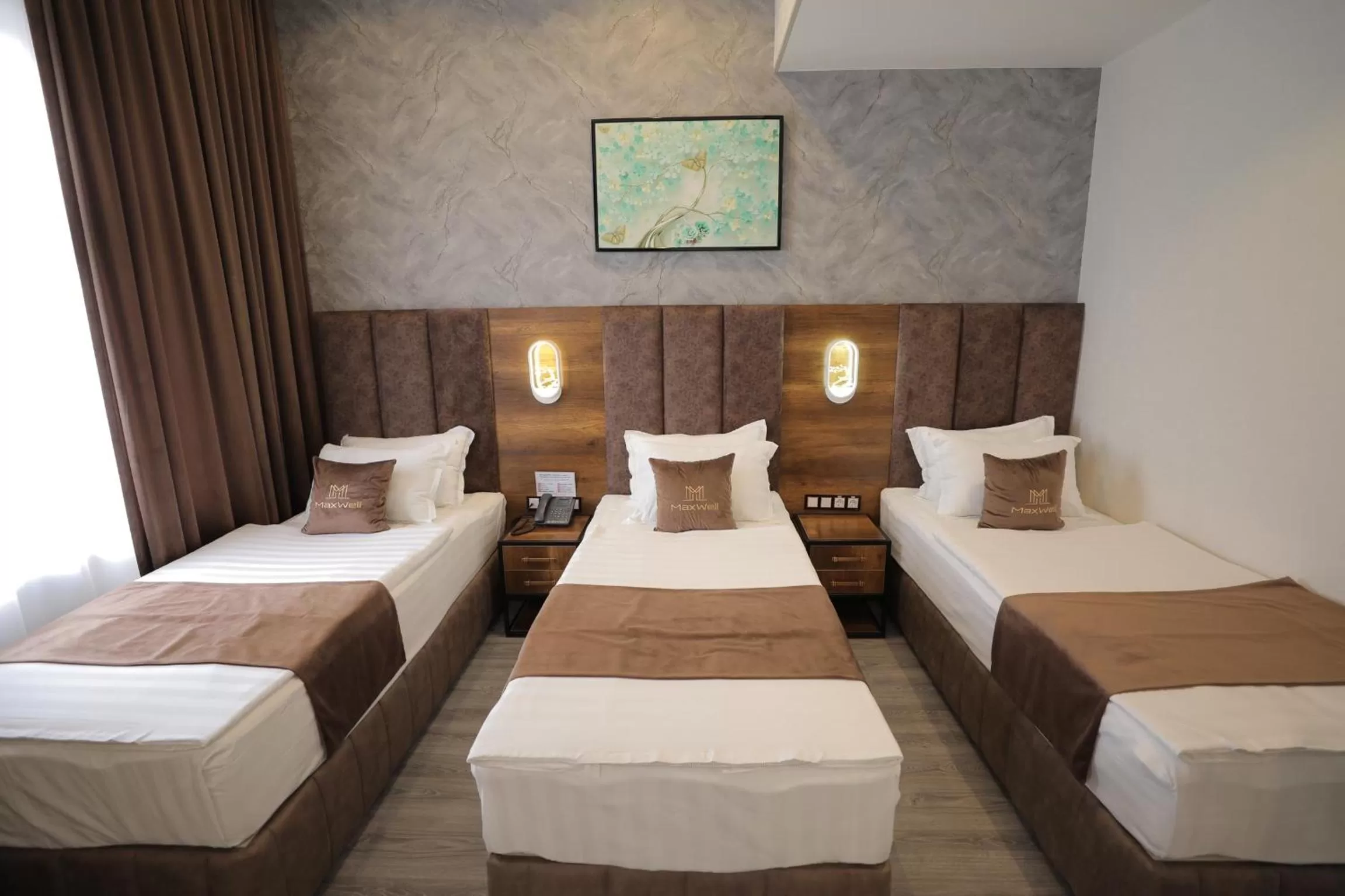 Bed in MaxWell Hotel & SPA