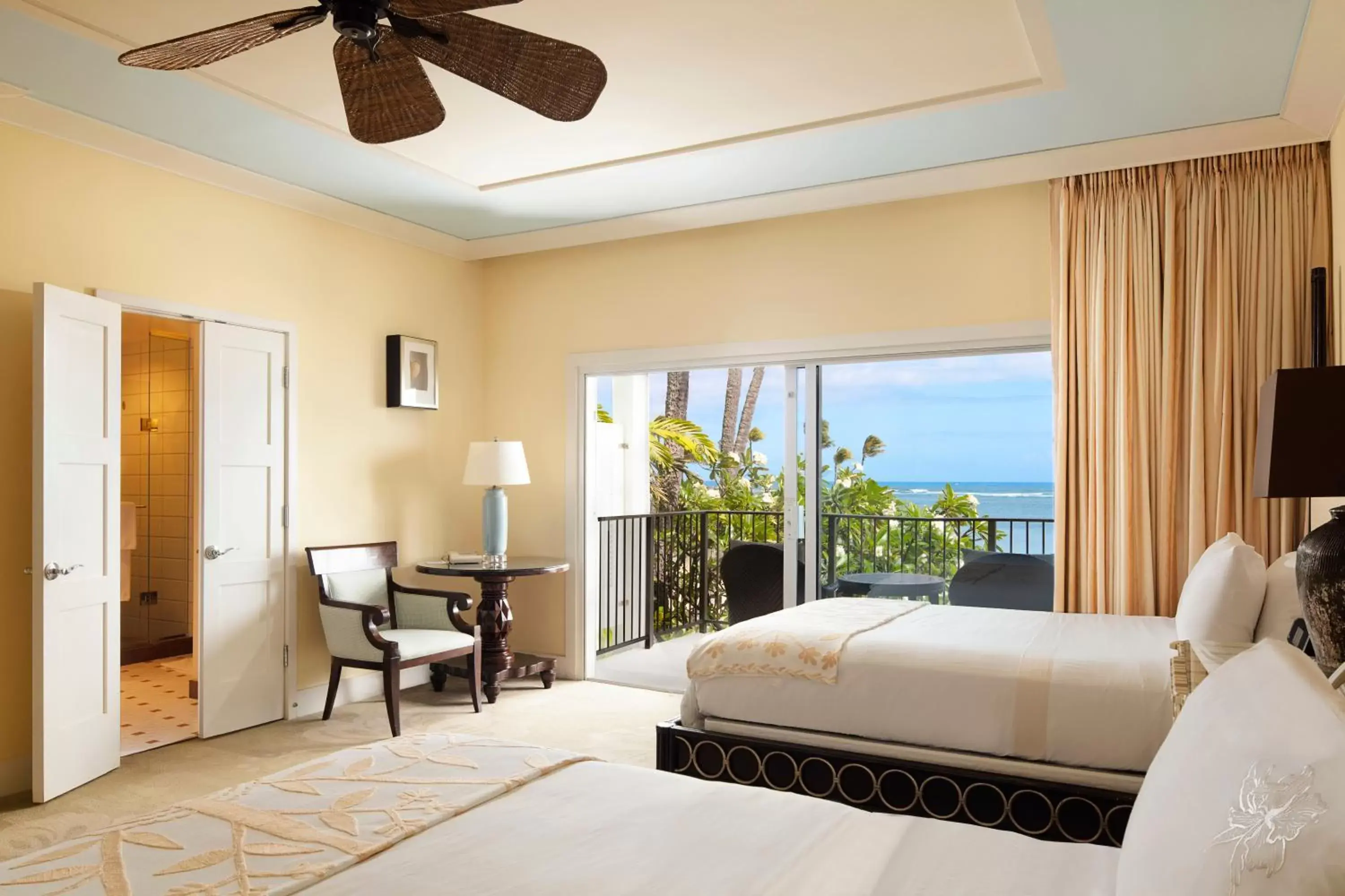 Bedroom in The Kahala Hotel and Resort