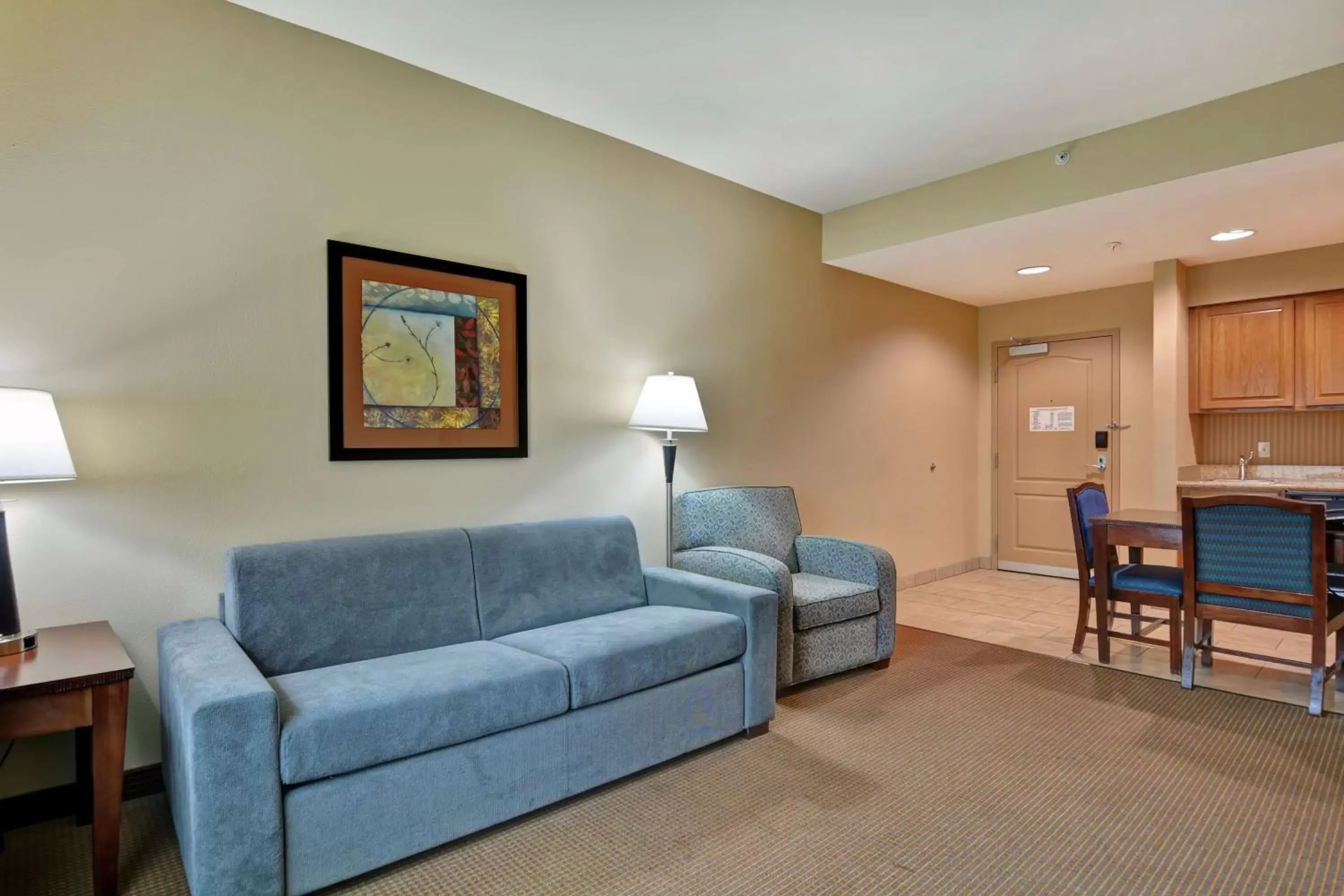 Living room, Seating Area in Homewood Suites by Hilton Fayetteville