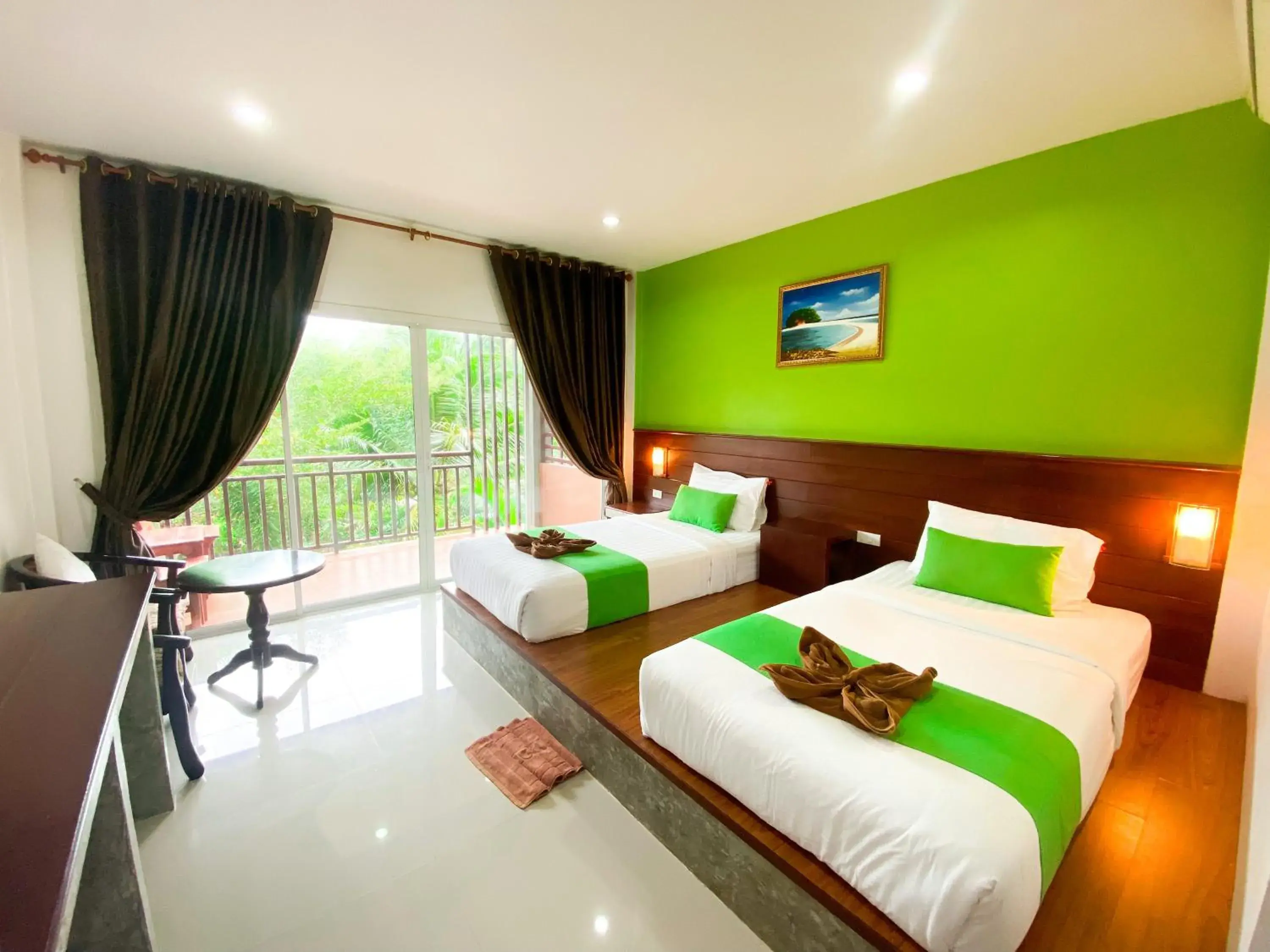 Bed in Hatzanda Lanta Resort - SHA Extra Plus