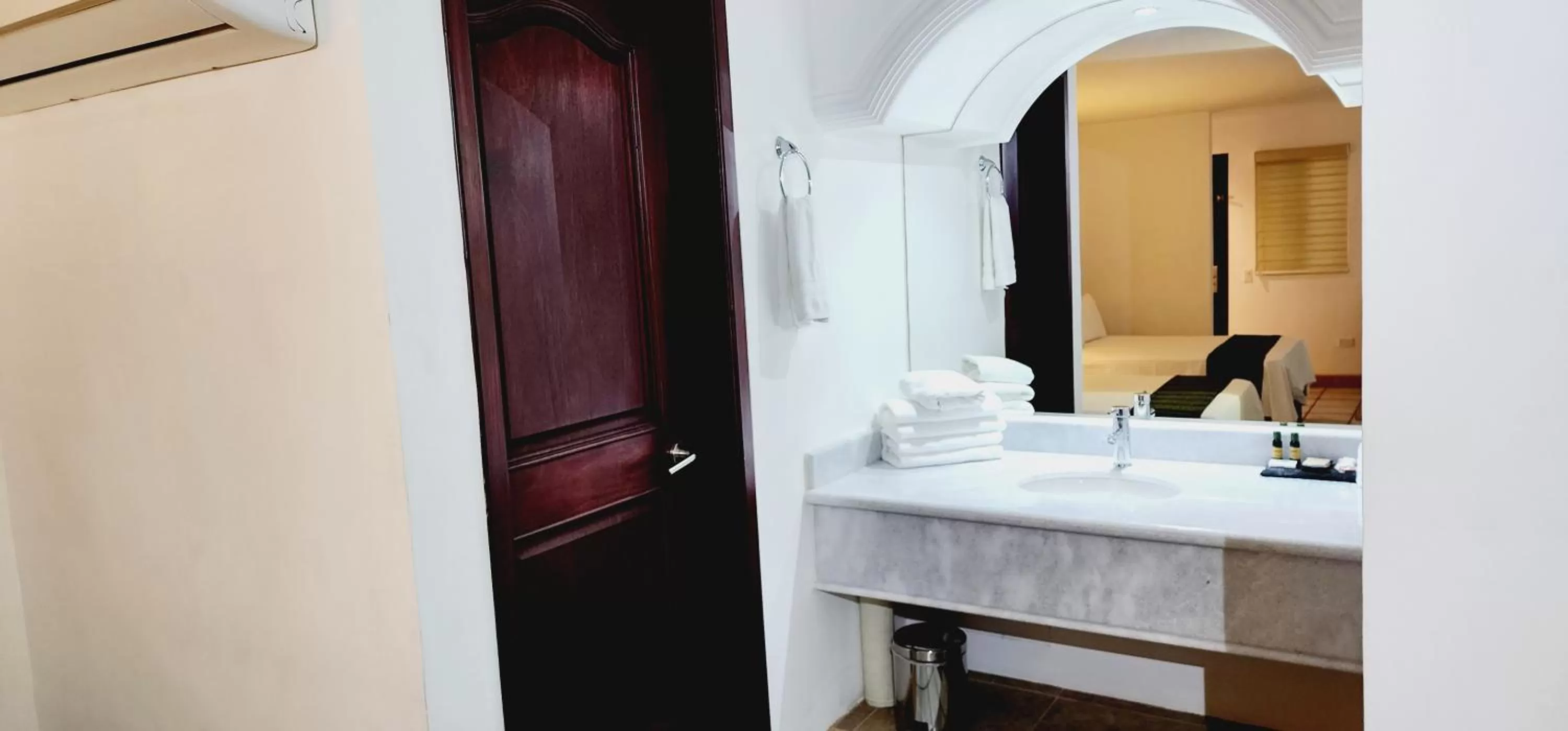 Bathroom in Hotel Boutique Plaza Doradas