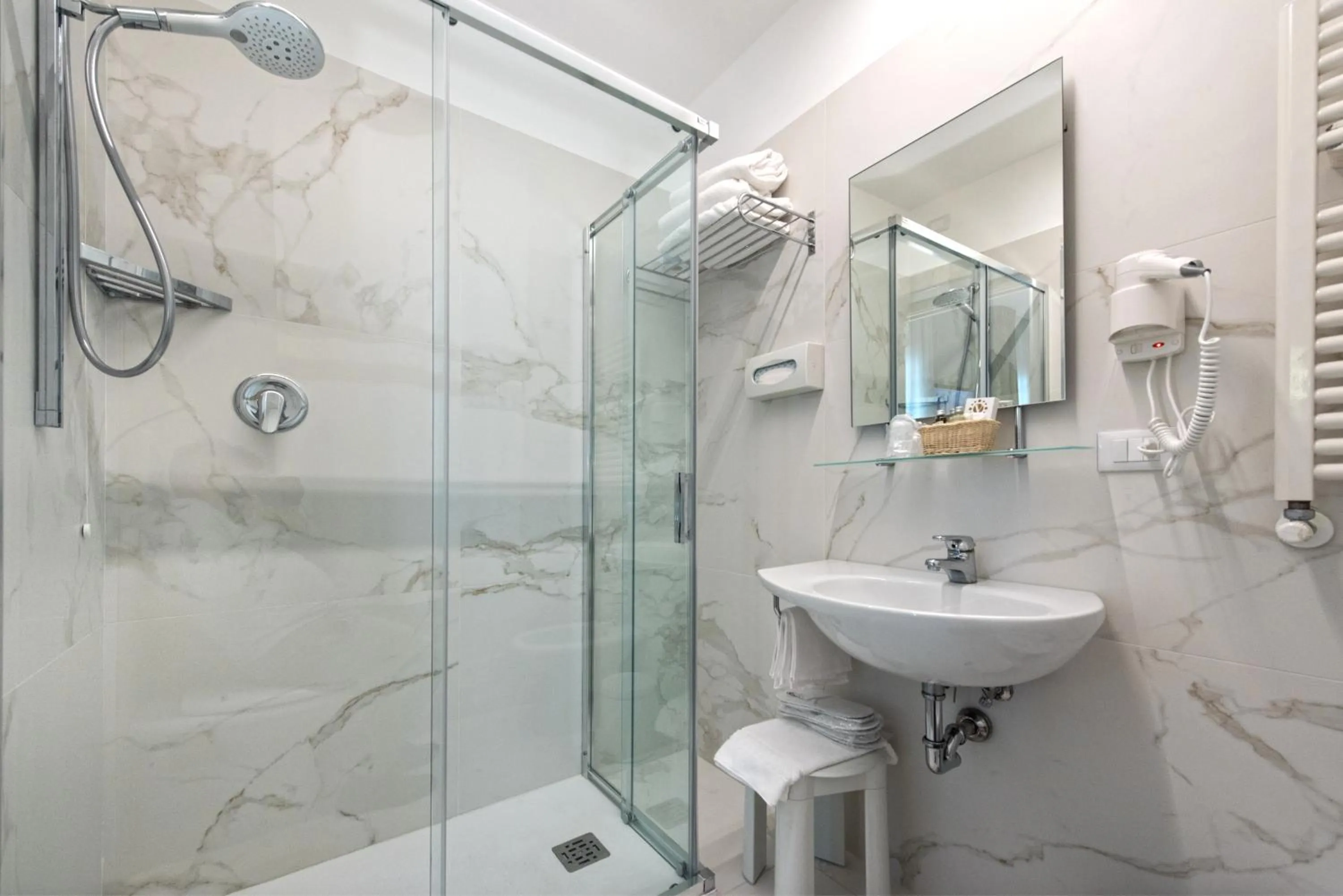 Bathroom in Hotel Vivit ***S