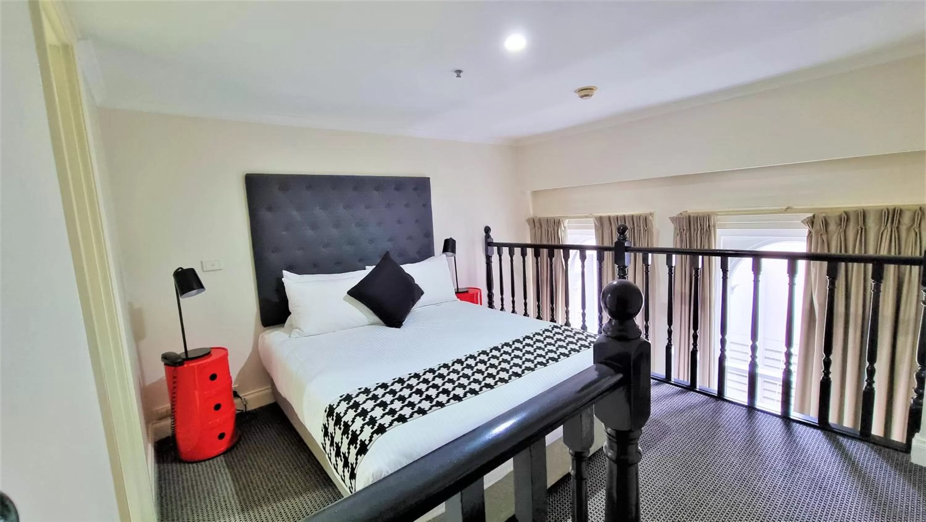 Bedroom, Bed in Quality Apartments Melbourne Central