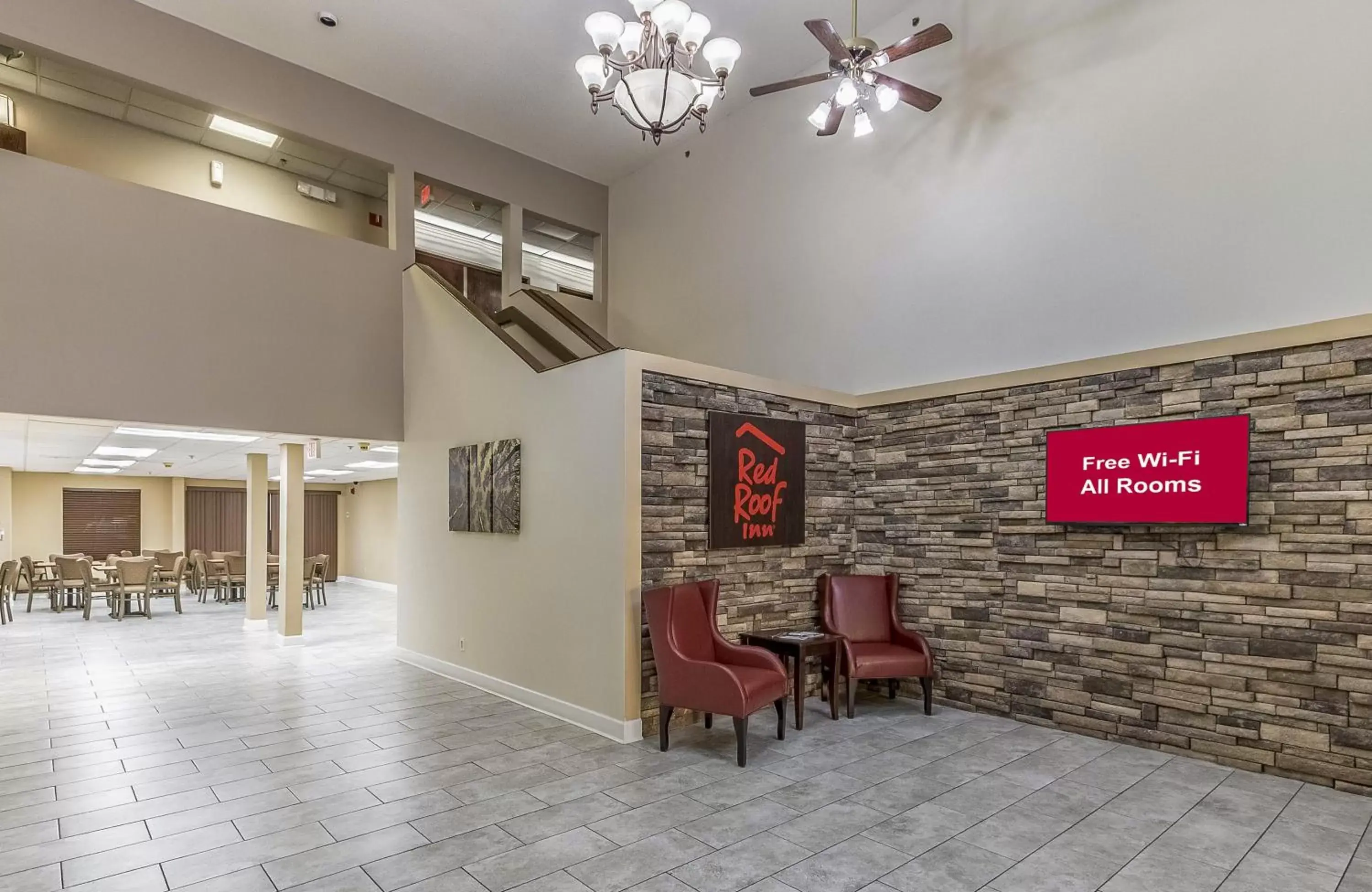 Lobby or reception in Red Roof Inn & Suites Hinesville - Fort Stewart