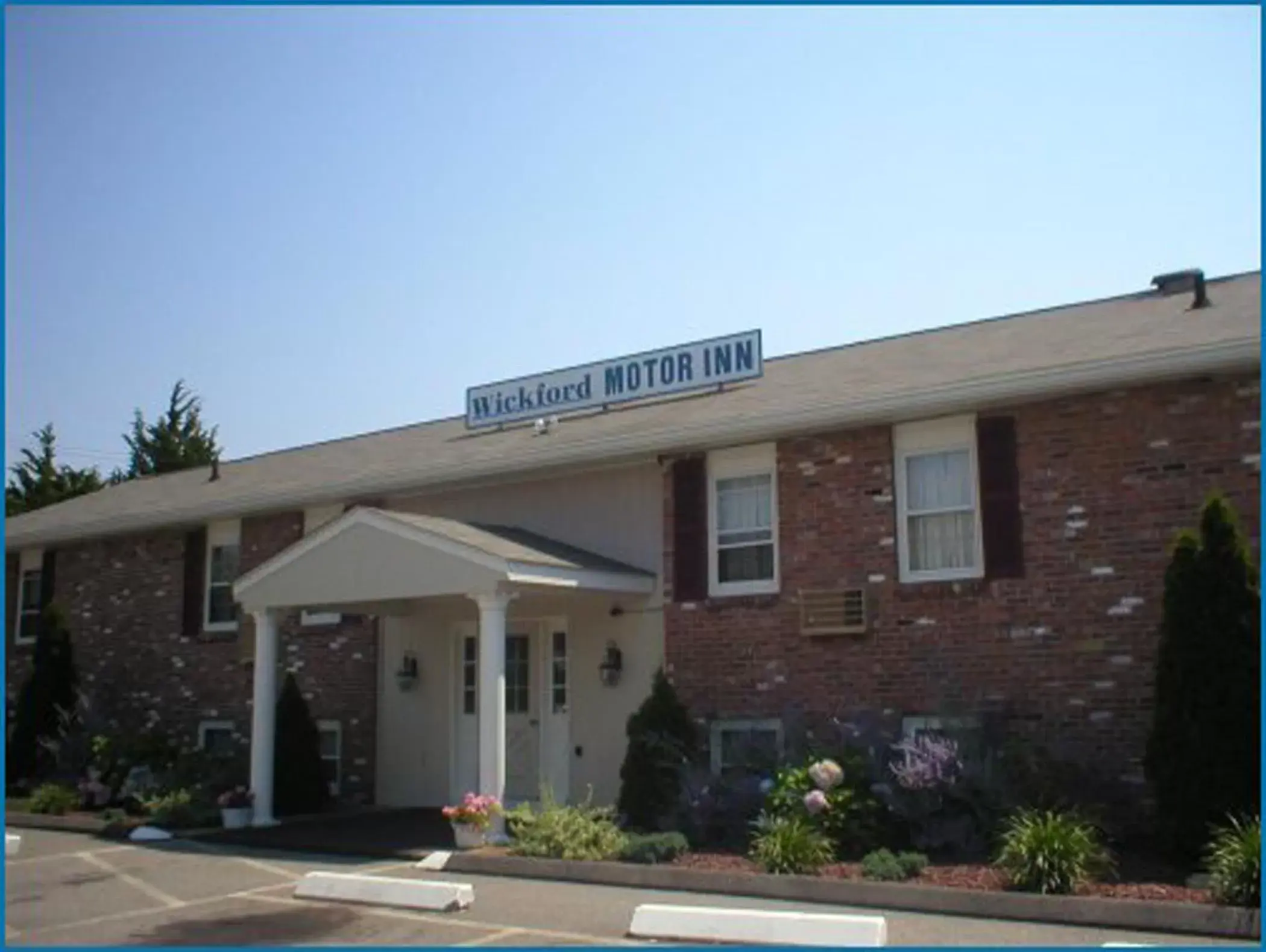 Facade/entrance, Property Building in Wickford Motor Inn