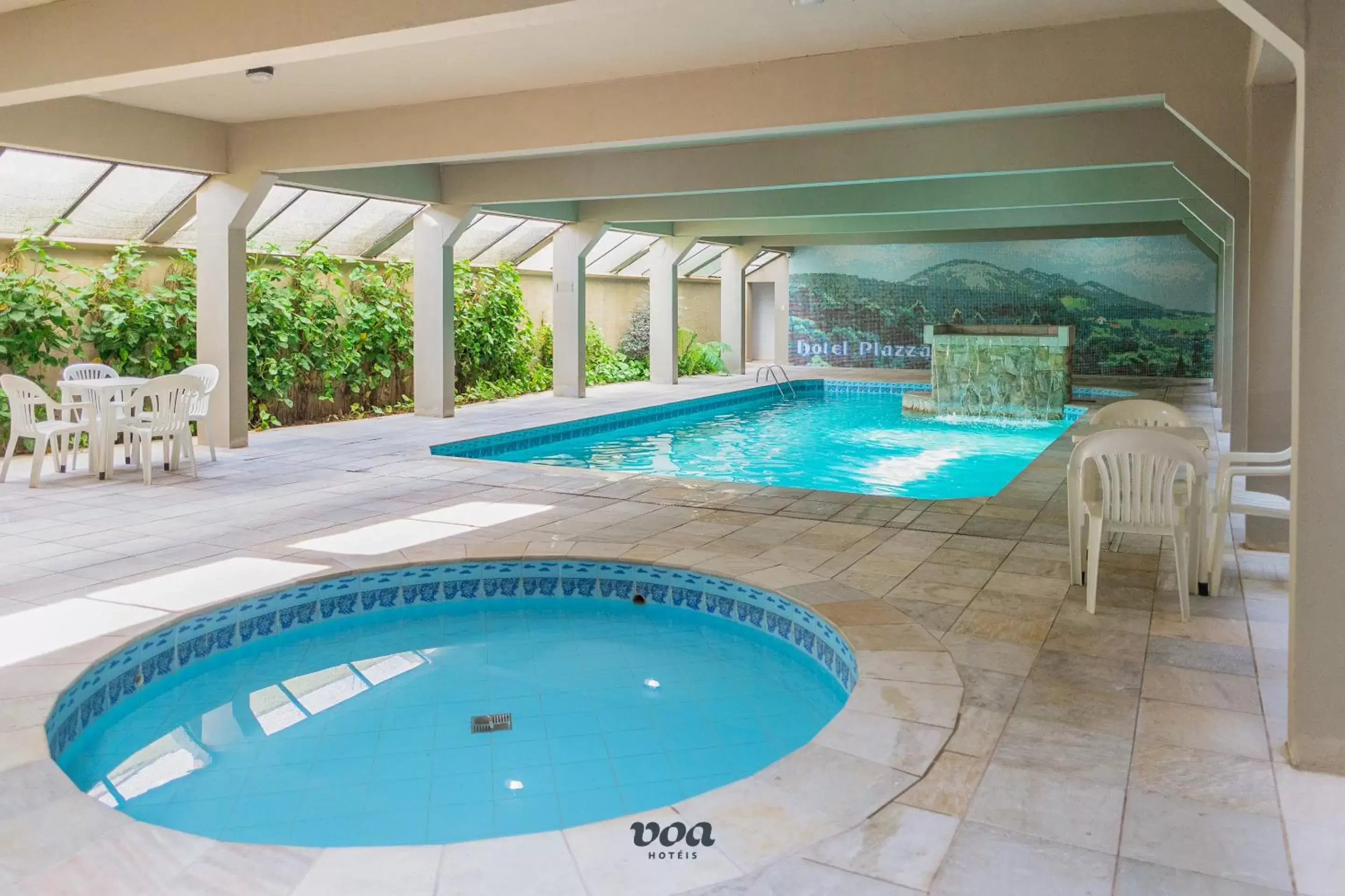 Pool view in VOA Plazza Hotel Pool view in VOA Plazza Hotel