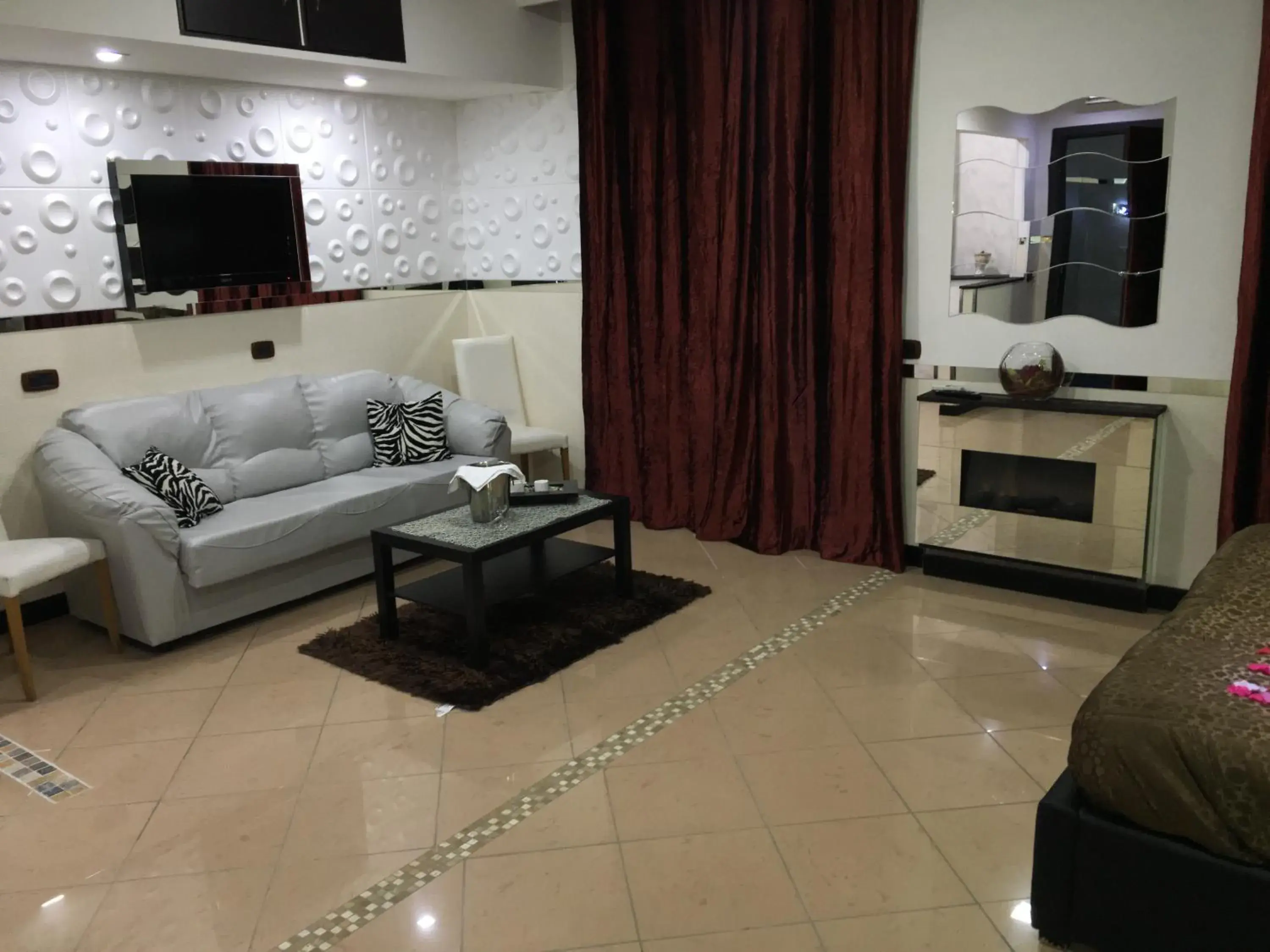 Superior Family Room in Hotel Pietrarsa Portici Superior Family Room in Hotel Pietrarsa Portici