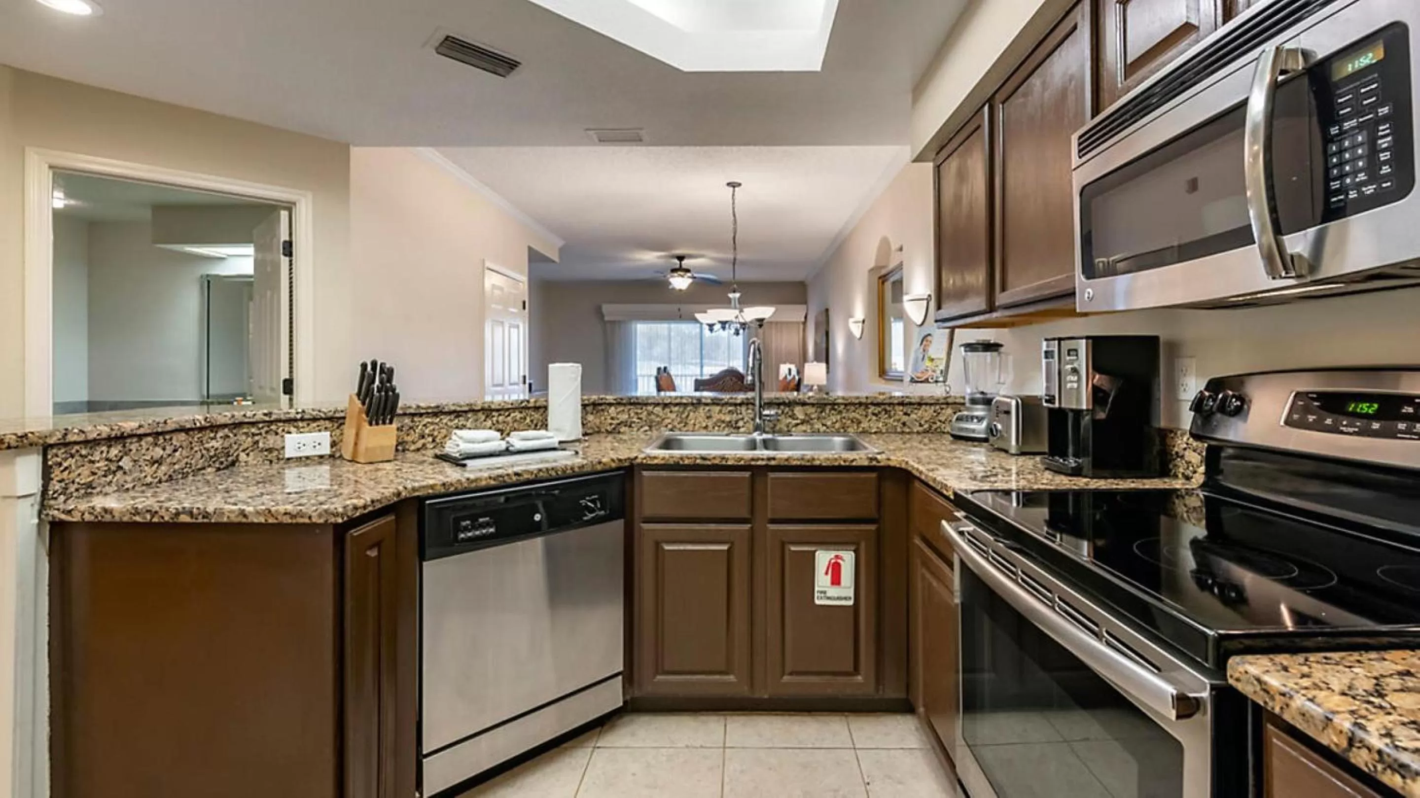 Kitchen or kitchenette in Bluegreen Vacations Grande Villas at World Golf Village