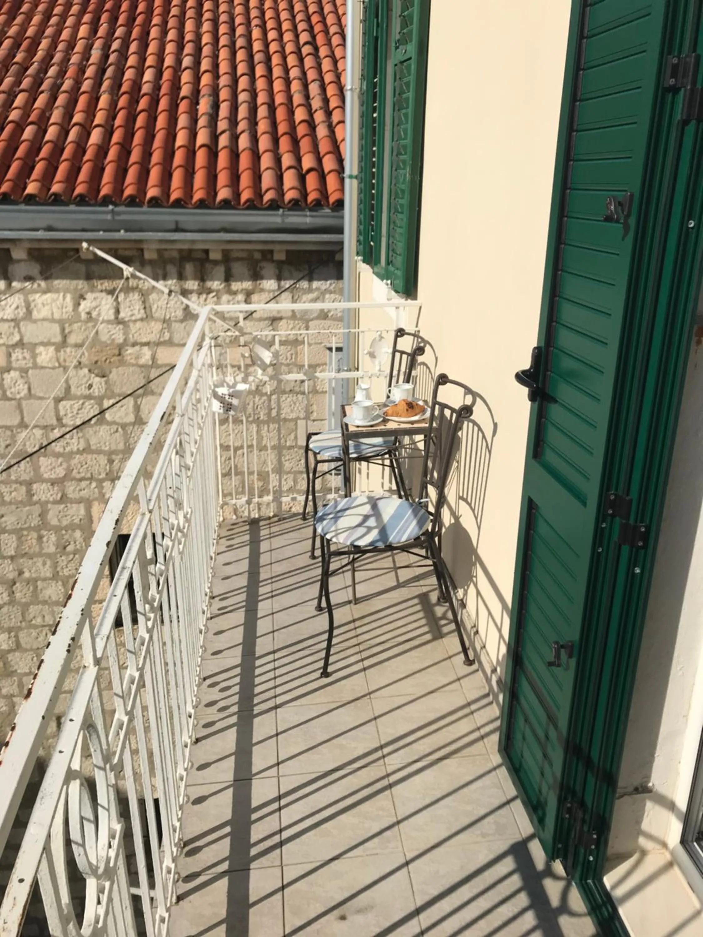 Balcony/Terrace in Apartment Central Old town with private indoor garage parking