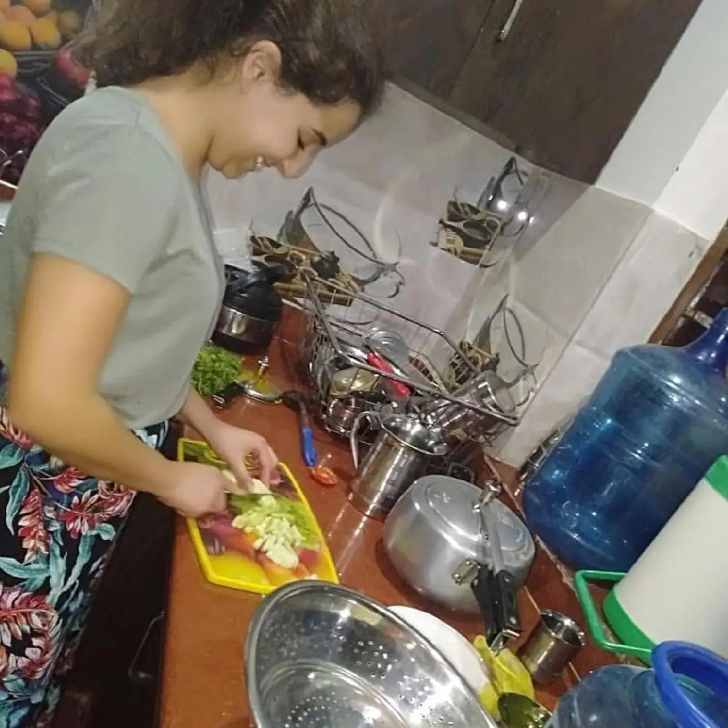Food and drinks, Kitchen/Kitchenette in Friends Home Stay - Agra