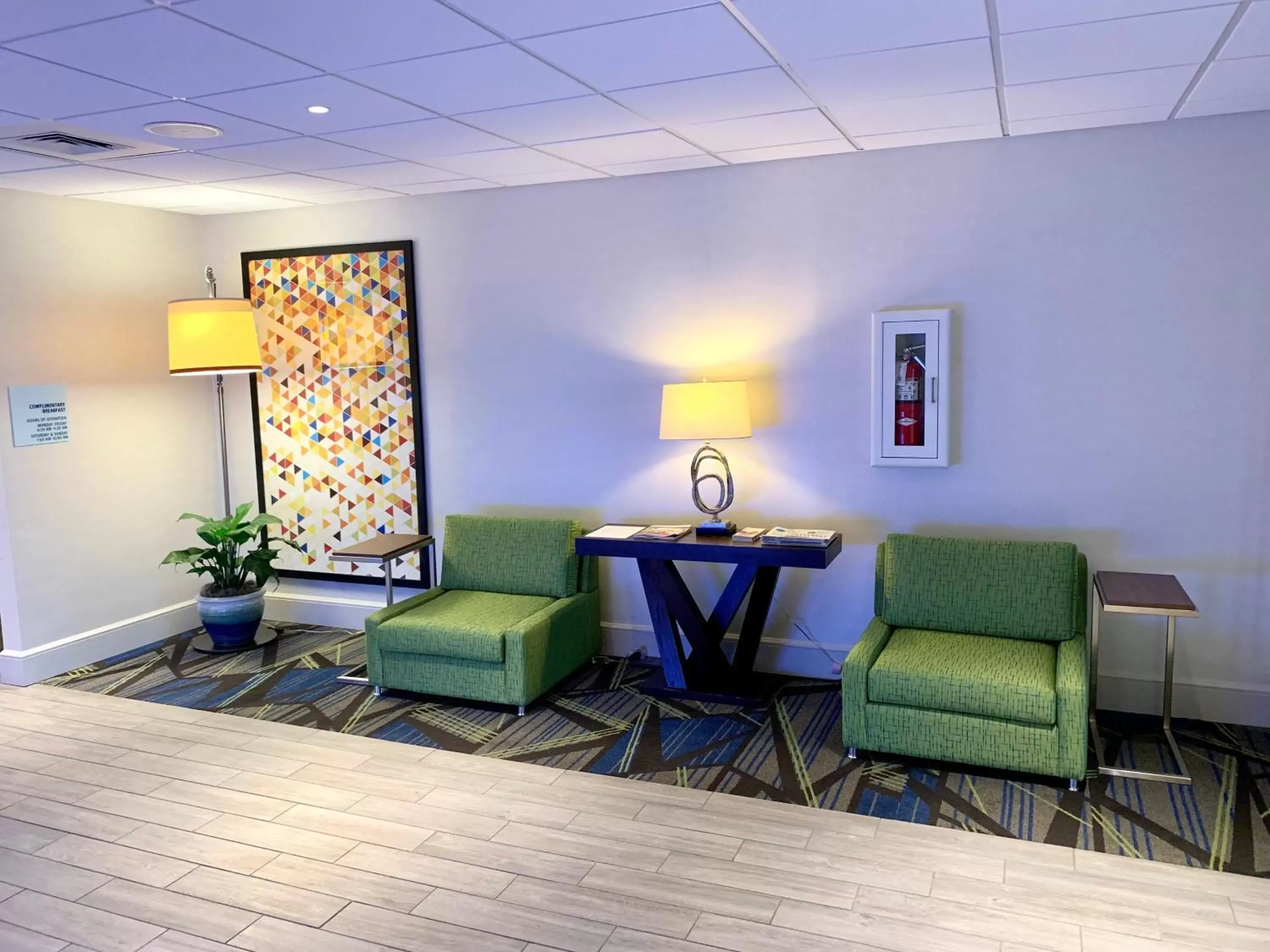 Property building, Seating Area in Holiday Inn Express Tallahassee, an IHG Hotel