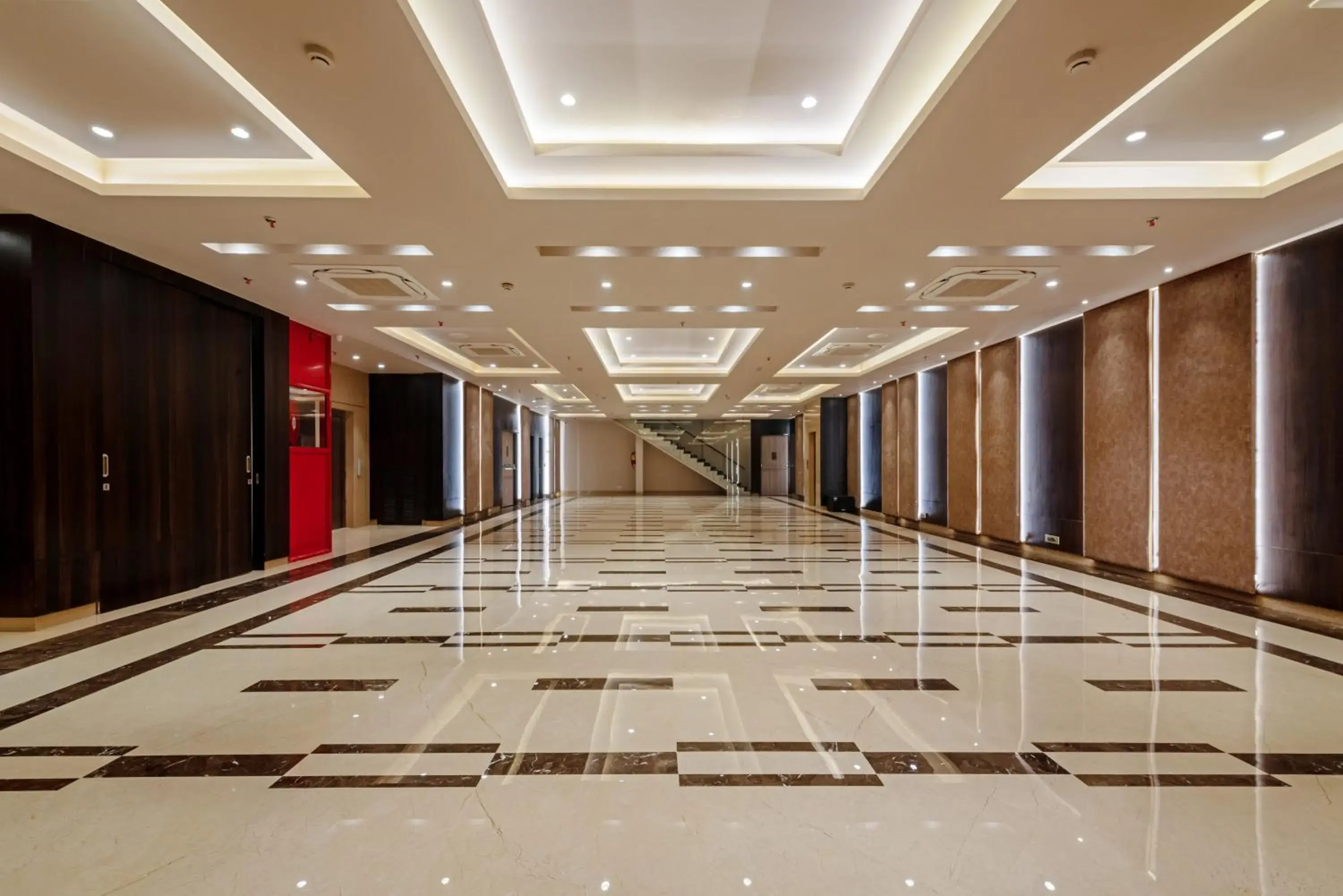 Banquet/Function facilities in Hotel Saket 27