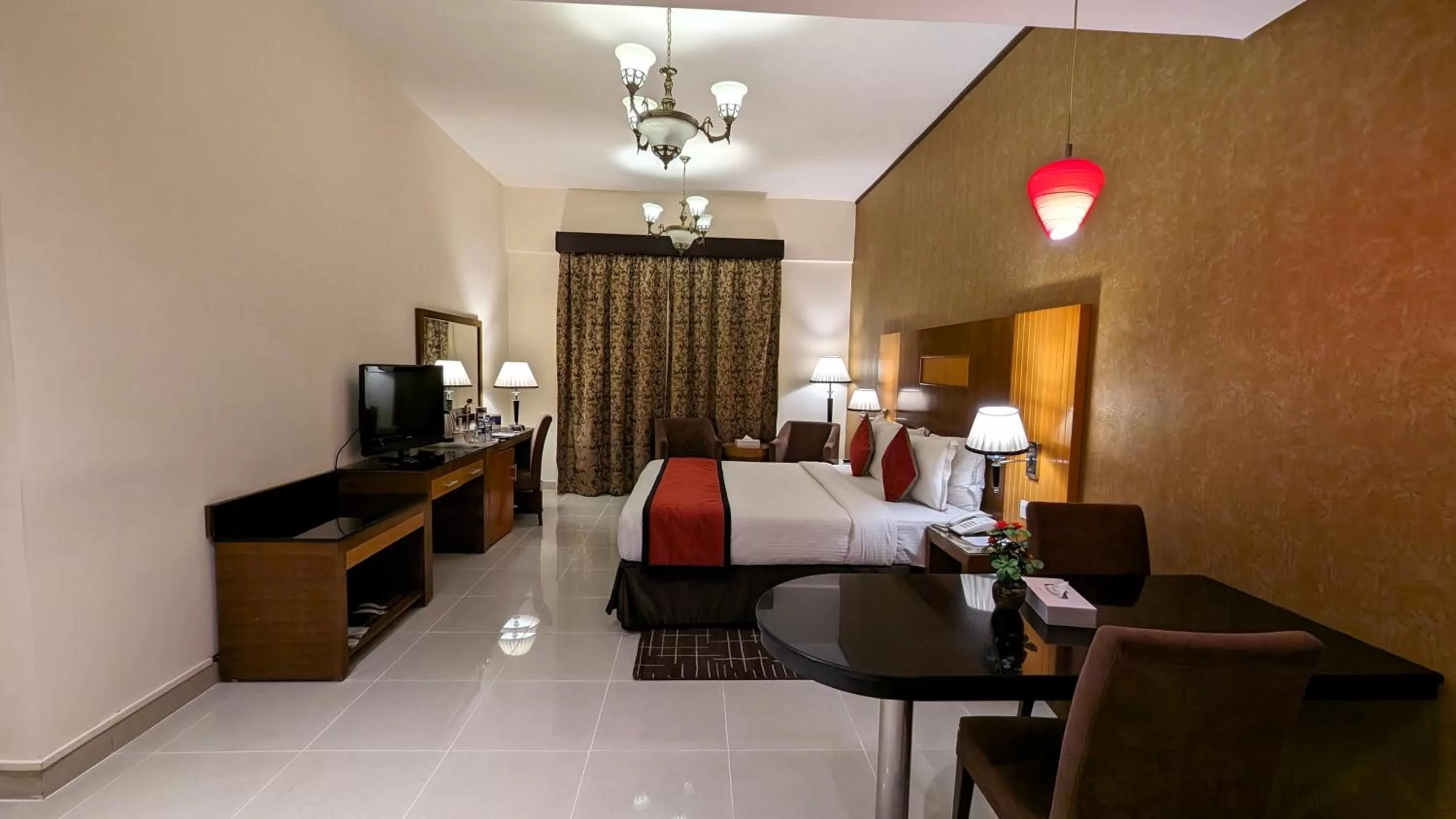 Photo of the whole room, Bed in City Tower Hotel