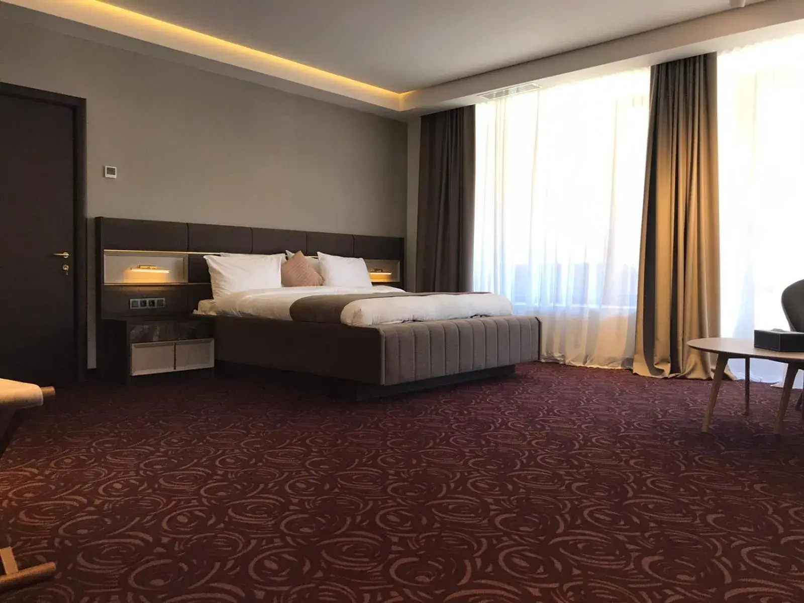 Bed in Best Western Plus Paradise Hotel Dilijan