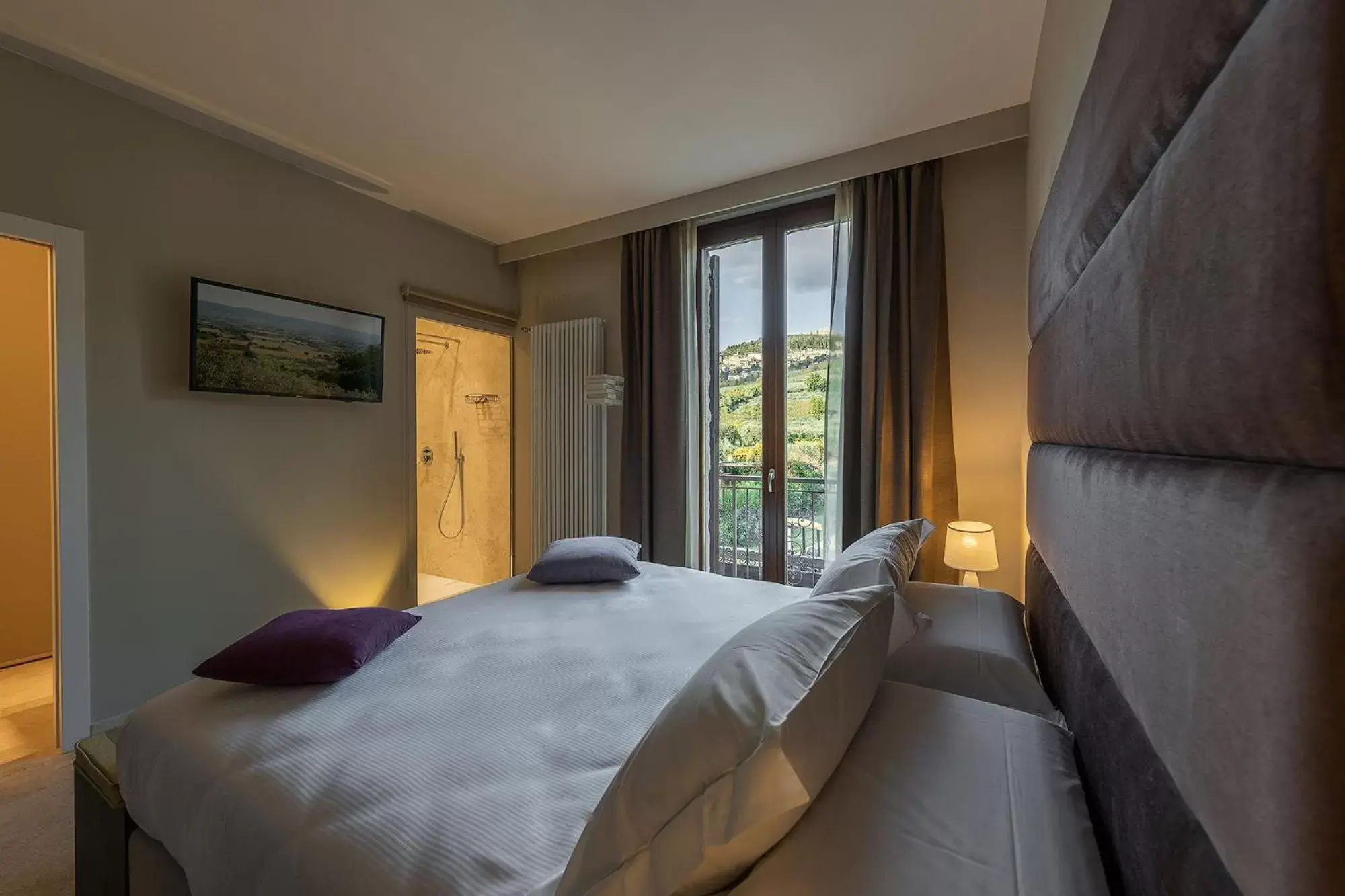 Deluxe Double or Twin Room with City View in Tenuta San Masseo - boutique farm resort & SPA Deluxe Double or Twin Room with City View in Tenuta San Masseo - boutique farm resort & SPA