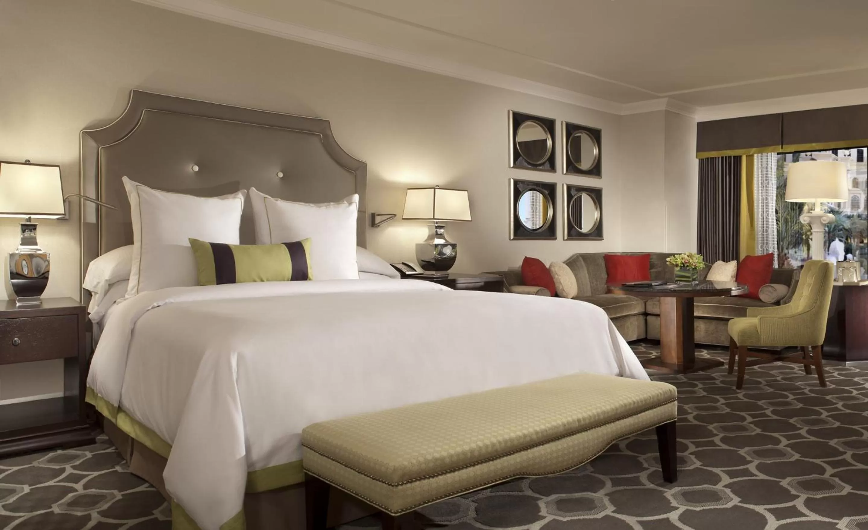 Bedroom, Bed in Caesars Palace Hotel & Casino