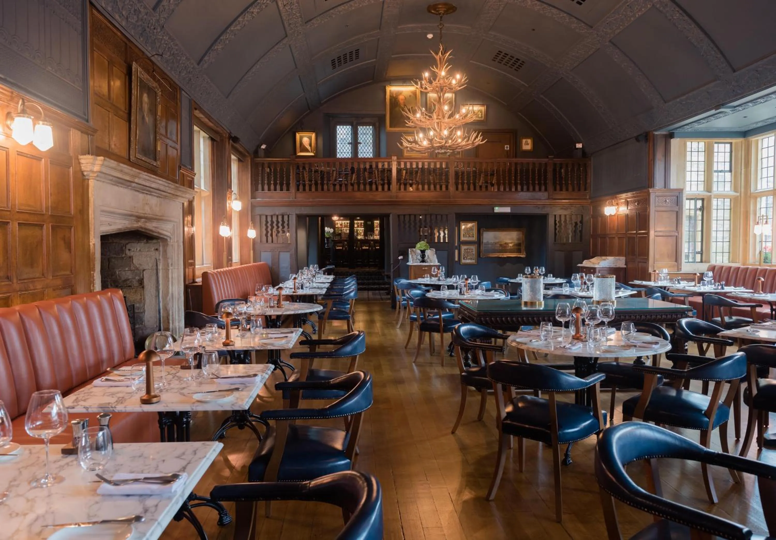 Restaurant/places to eat in The Lygon Arms - an Iconic Luxury Hotel
