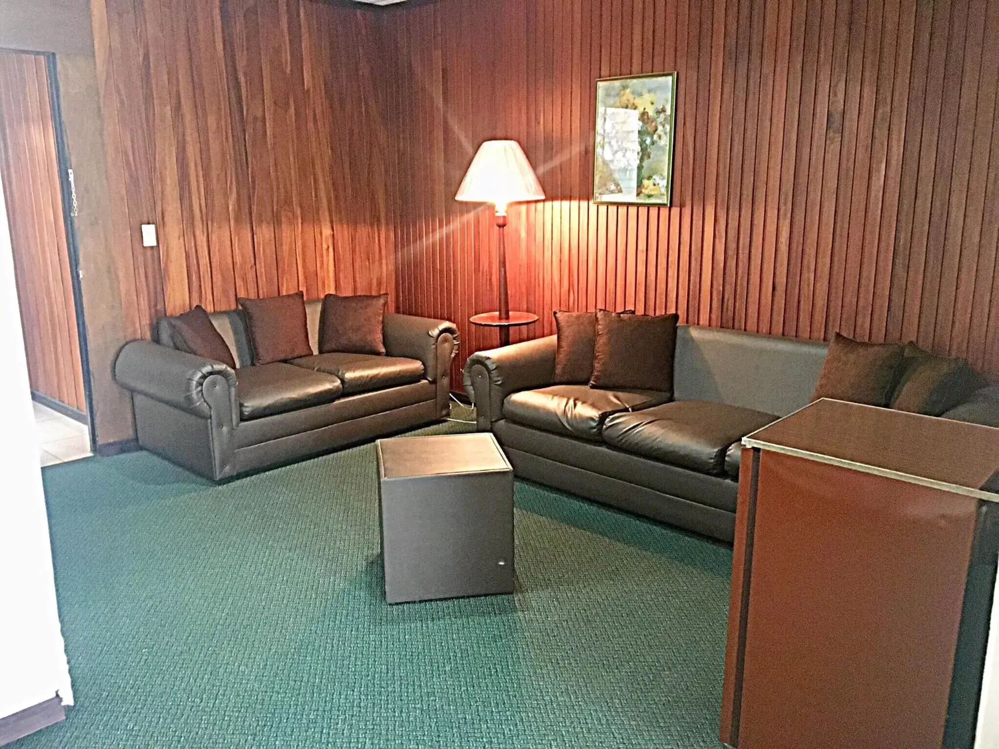Living room, Seating Area in Hotel Ambassador