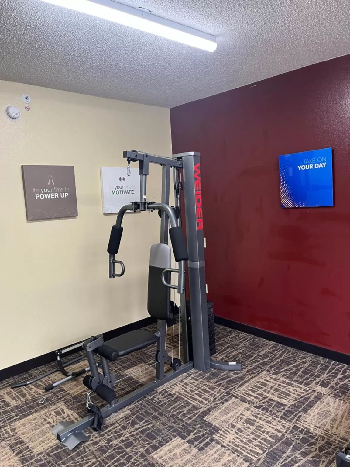 Fitness centre/facilities in Red Roof Inn & Suites Indianapolis Airport