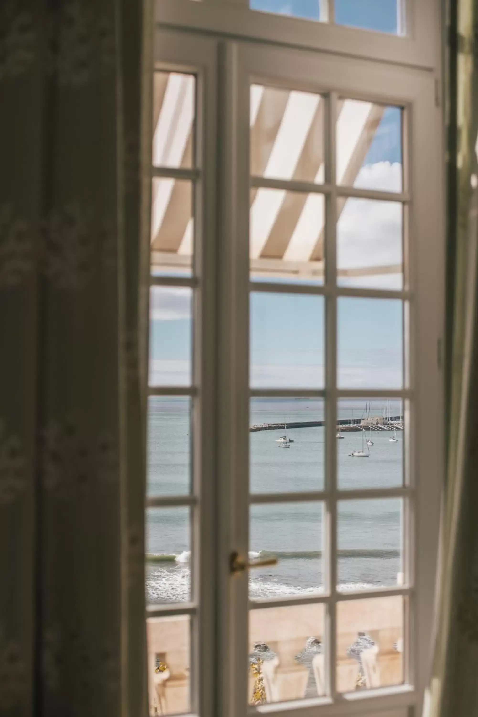 Sea view in Estoril Vintage Hotel Sea view in Estoril Vintage Hotel