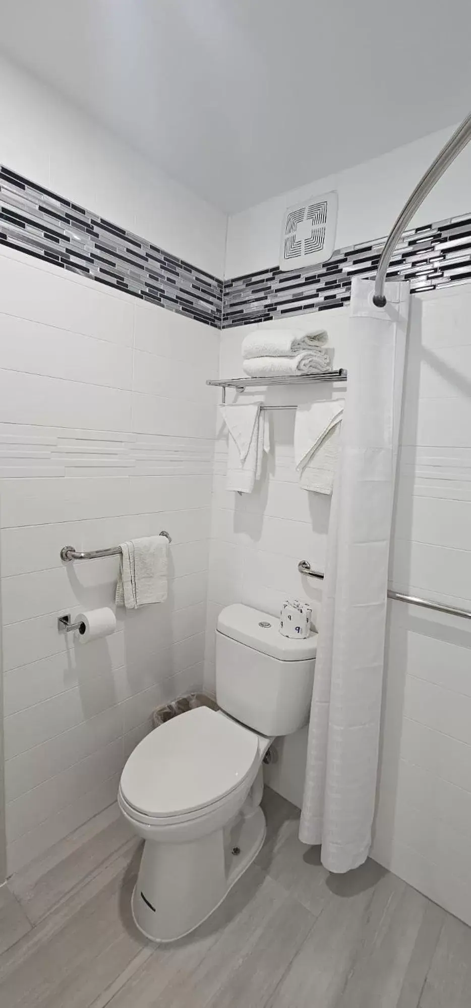 Shower, Bathroom in Days Inn by Wyndham Indianapolis East Post Road