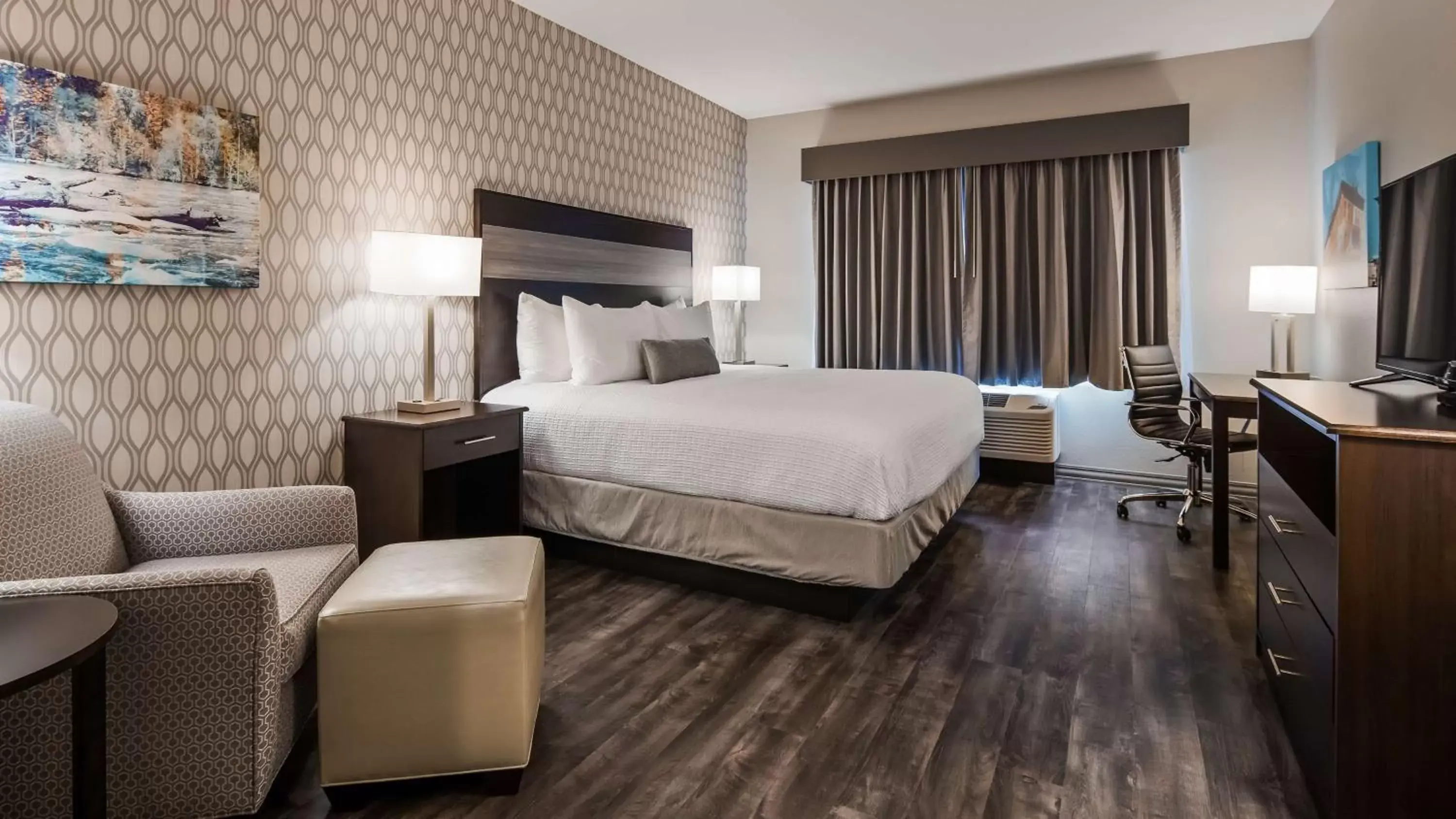 Photo of the whole room, Bed in Best Western Plus Saint Peter Photo of the whole room, Bed in Best Western Plus Saint Peter