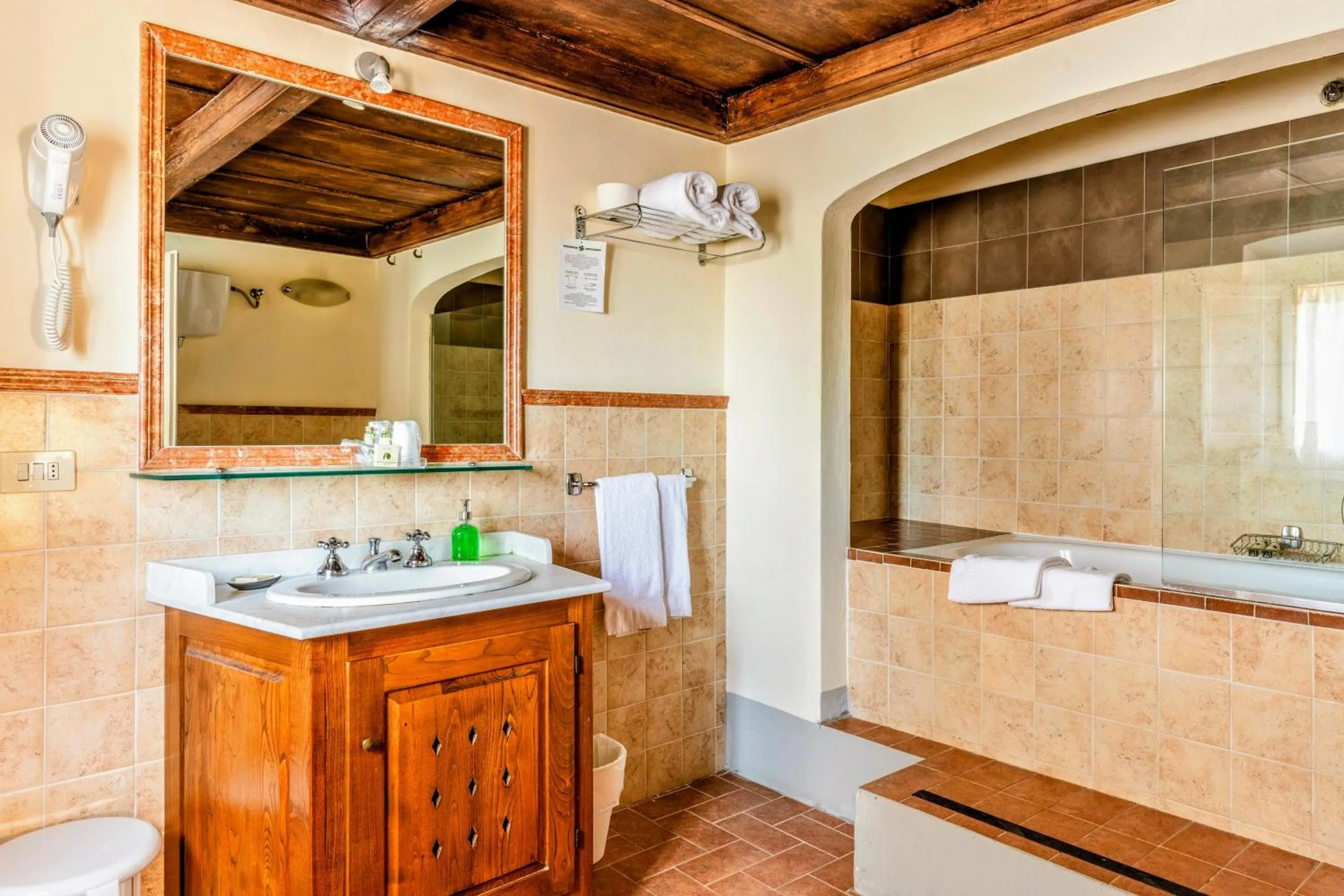 Bathroom in Hotel San Michele