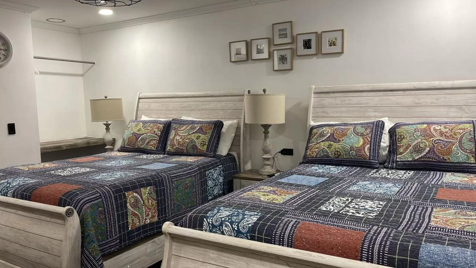 Bed in Refugio de la Montaña B&B