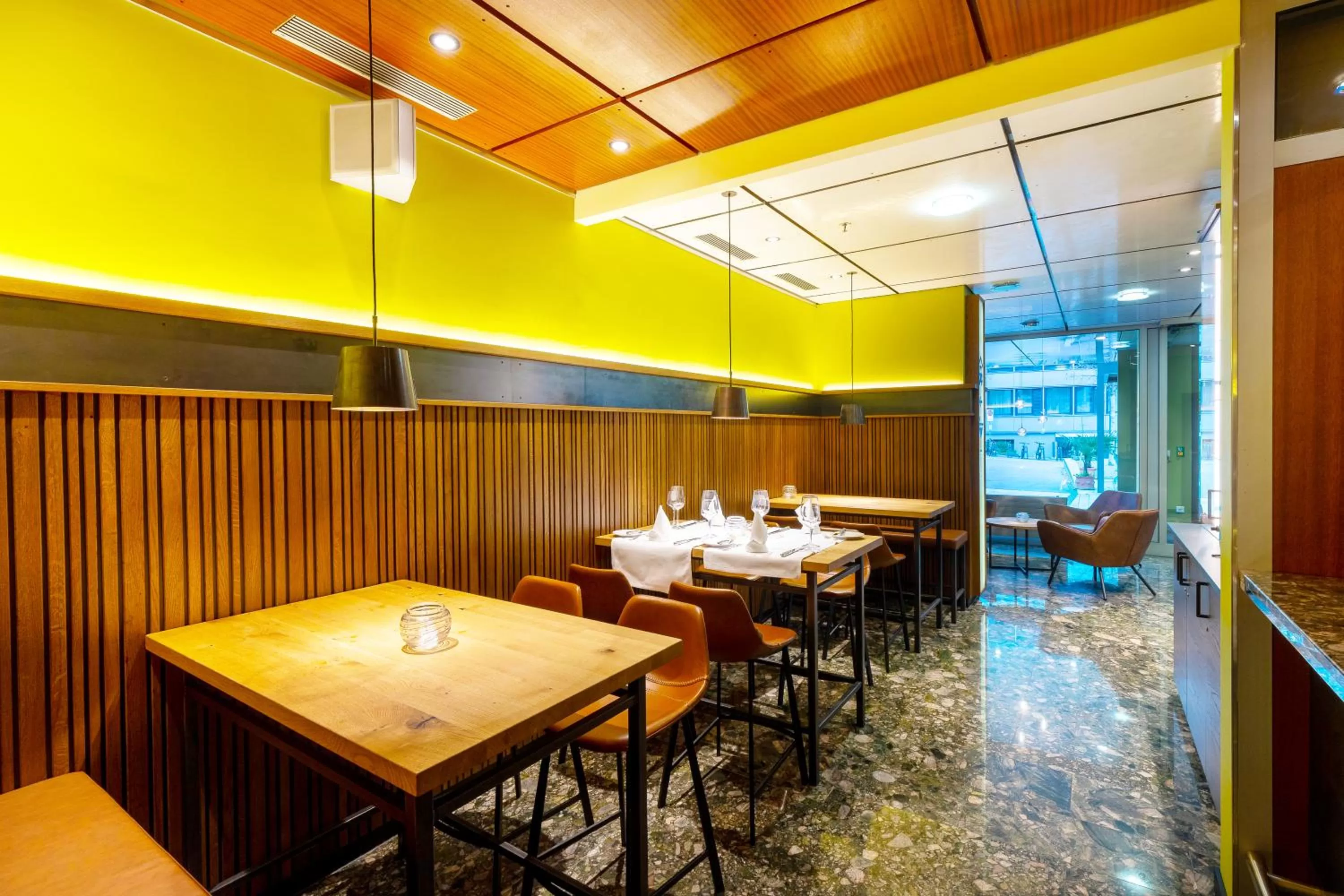 Restaurant/places to eat in Hotel Linde - 24h Self Check-in