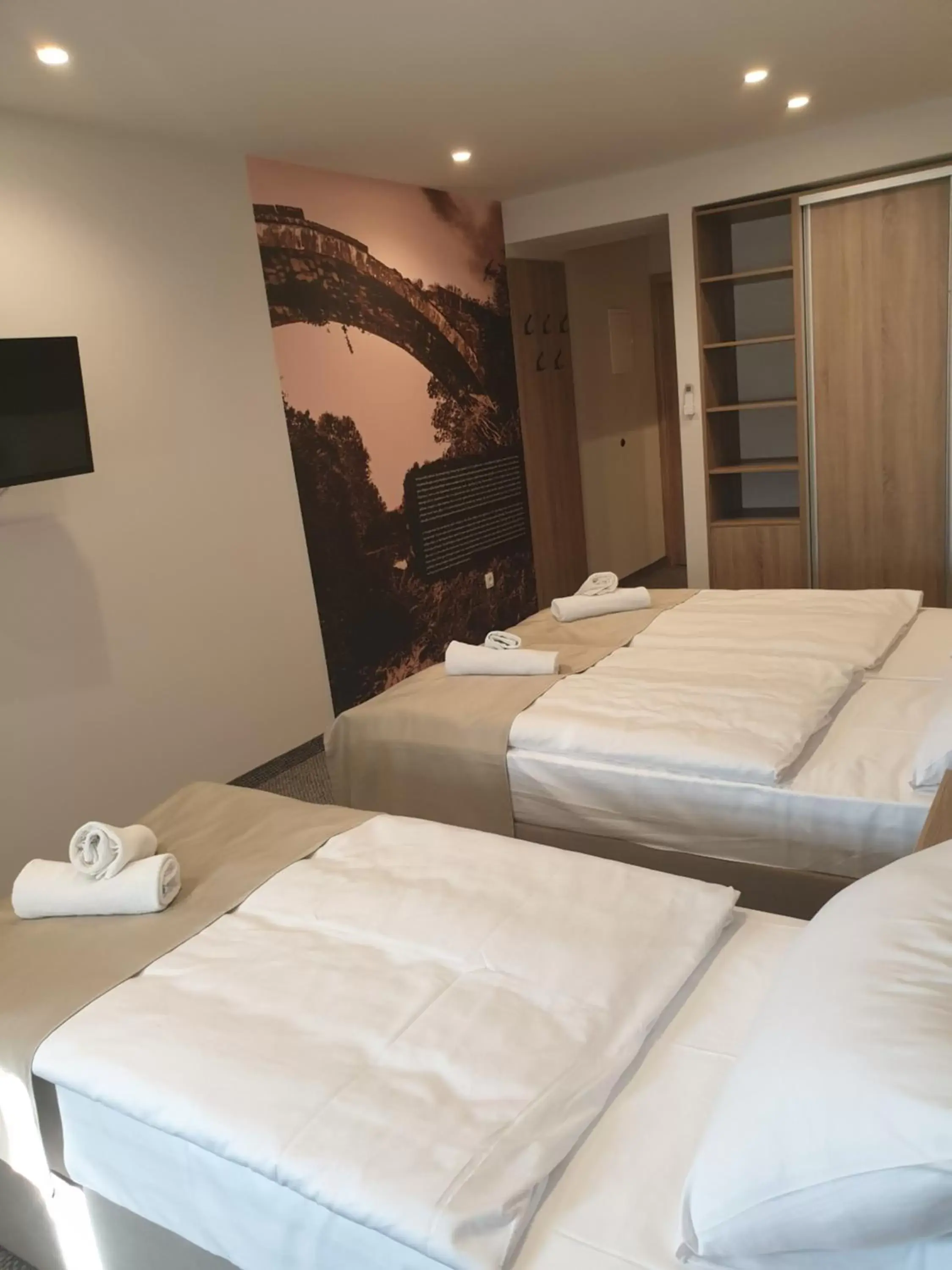 Superior Triple Room in Hotel Storia Superior Triple Room in Hotel Storia