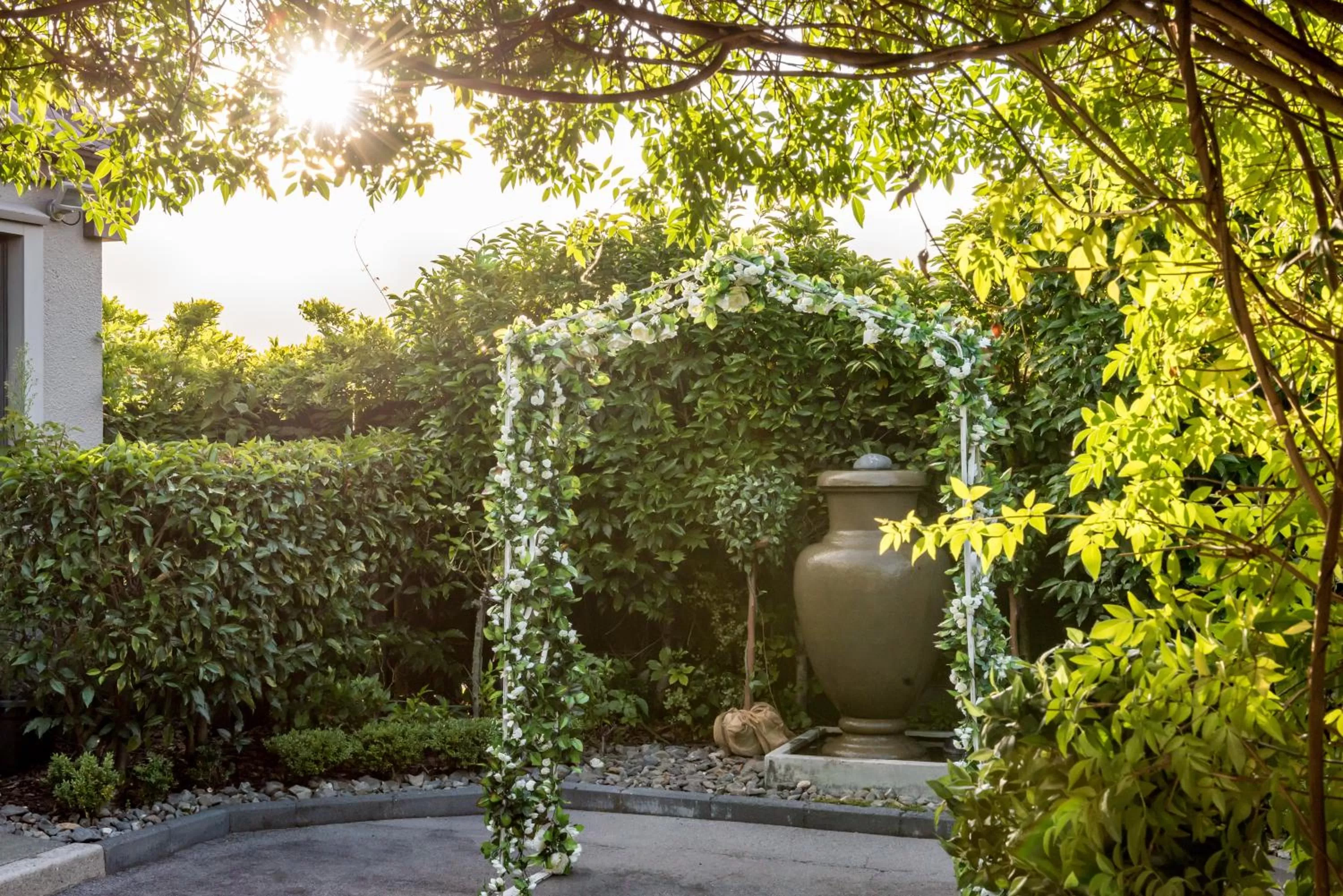 Suncourt Hotel & Conference Centre