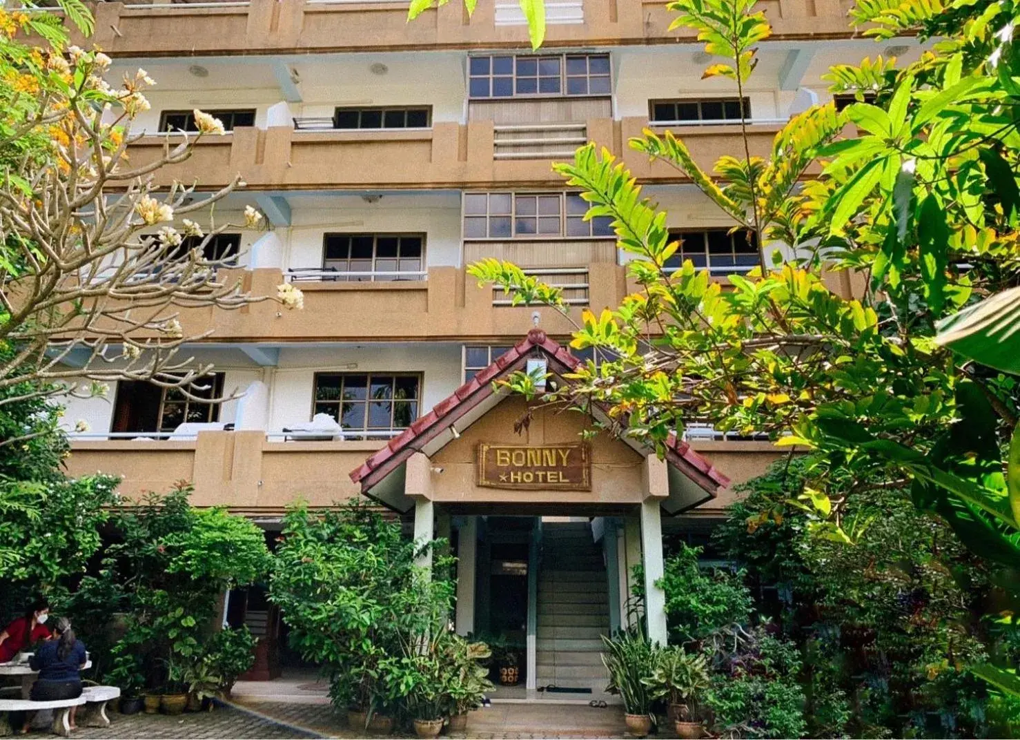 Facade/entrance, Property Building in Bonny Hotel