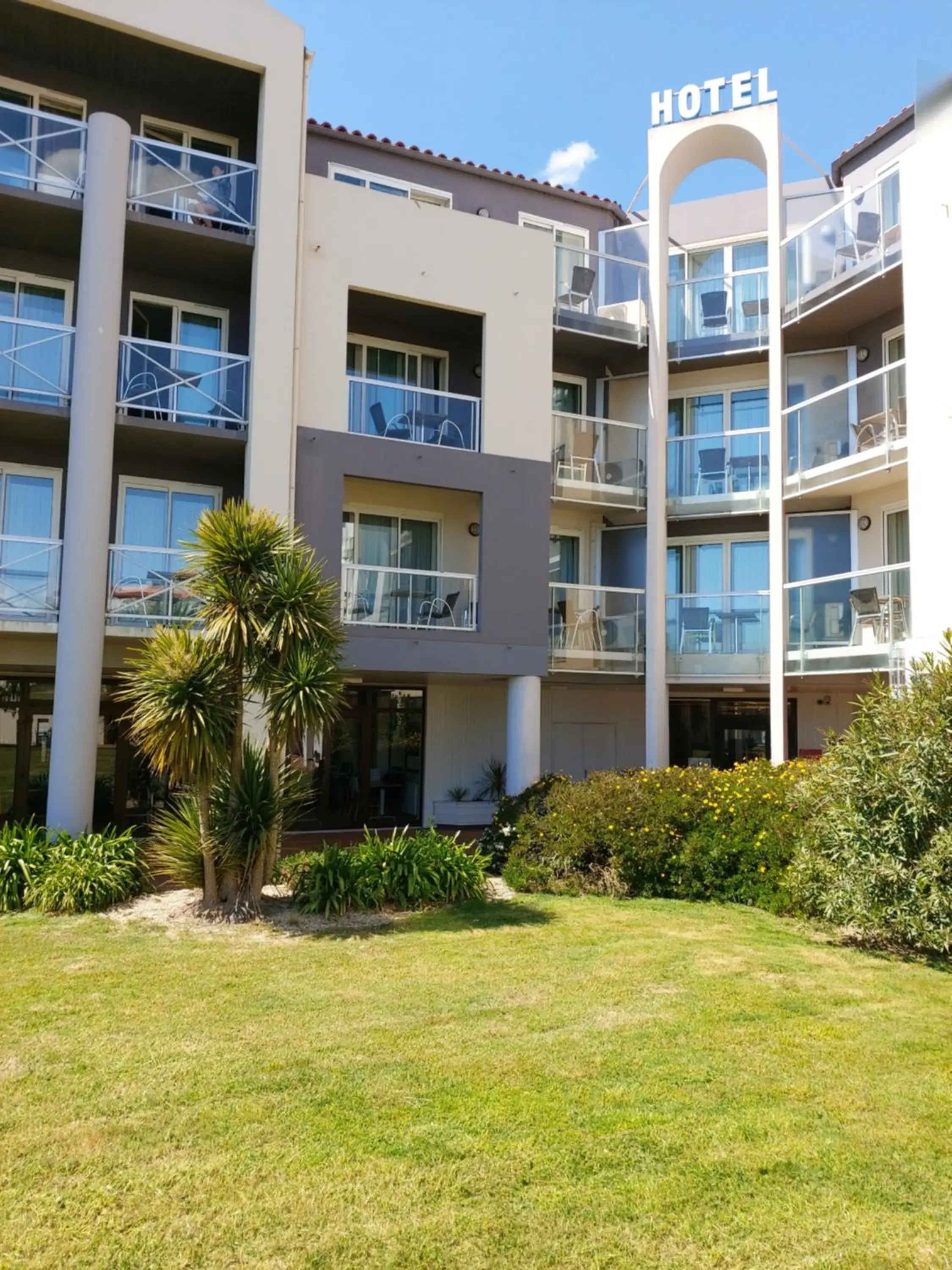 Property Building in The Originals Boutique, Hotel Admiral's, Les Sables-d'Olonne (Inter-Hotel)