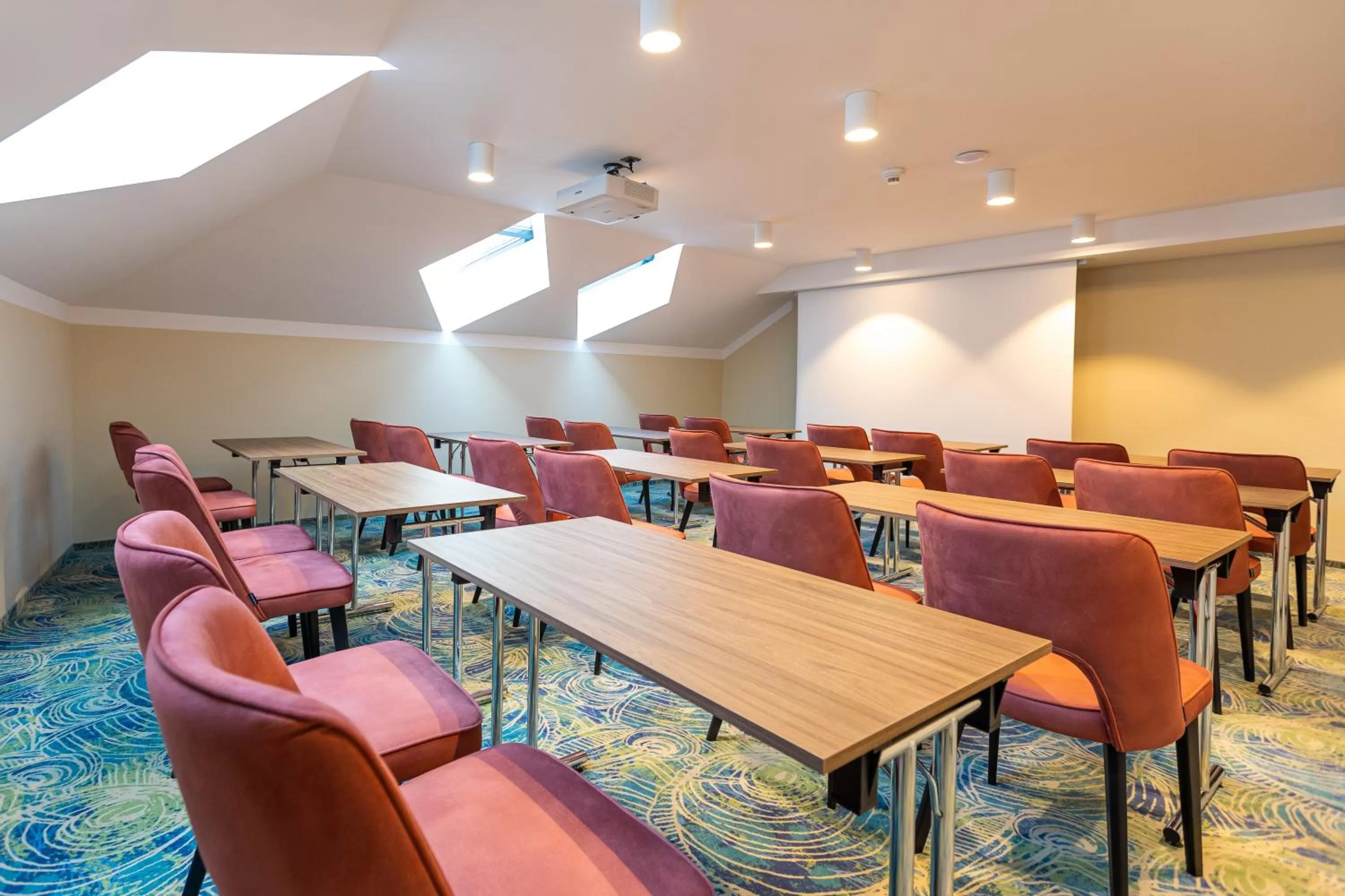 Meeting/conference room in HOTEL CRYSTAL WELLNESS & SPA superior
